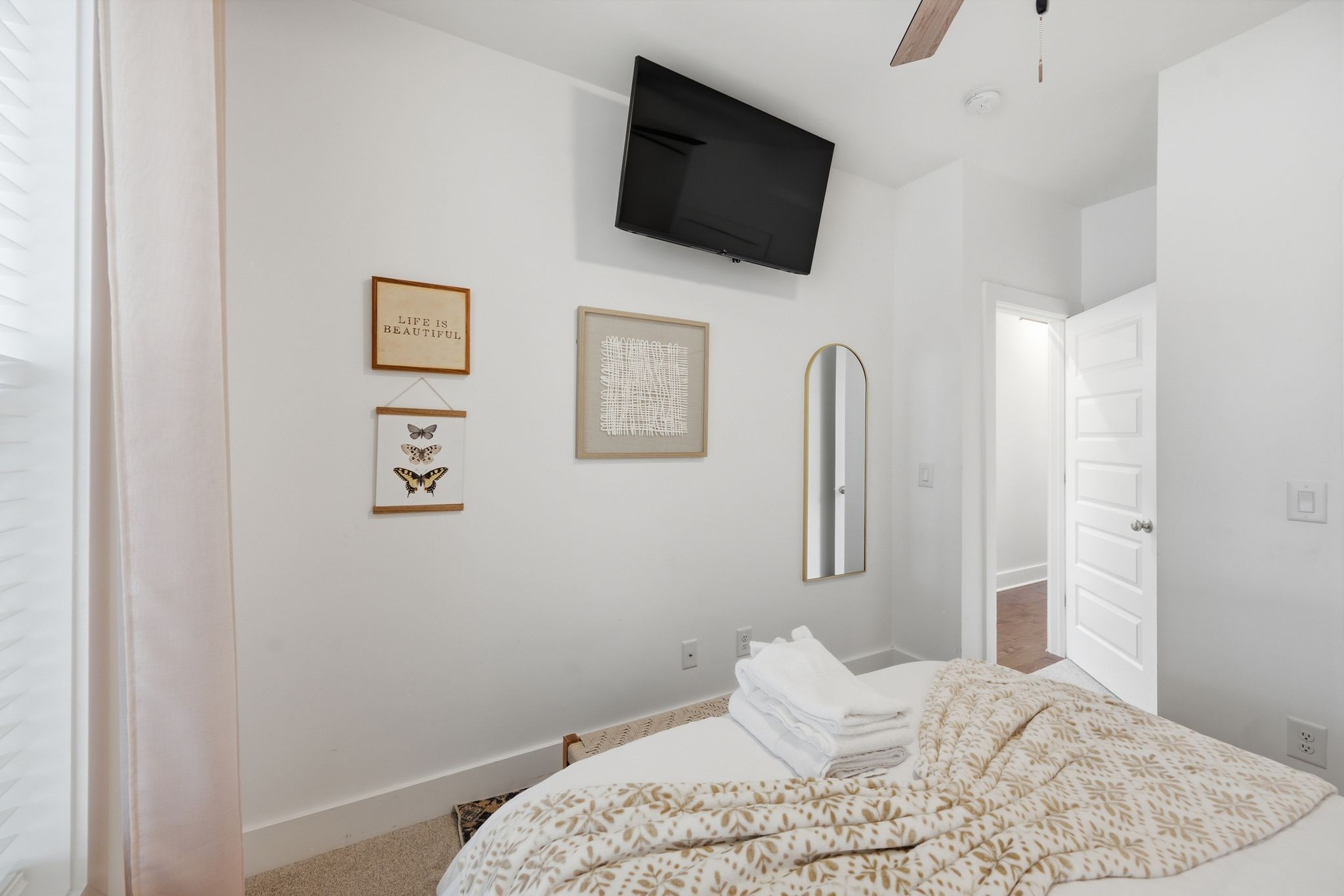500 Creative Way Property Photo 18