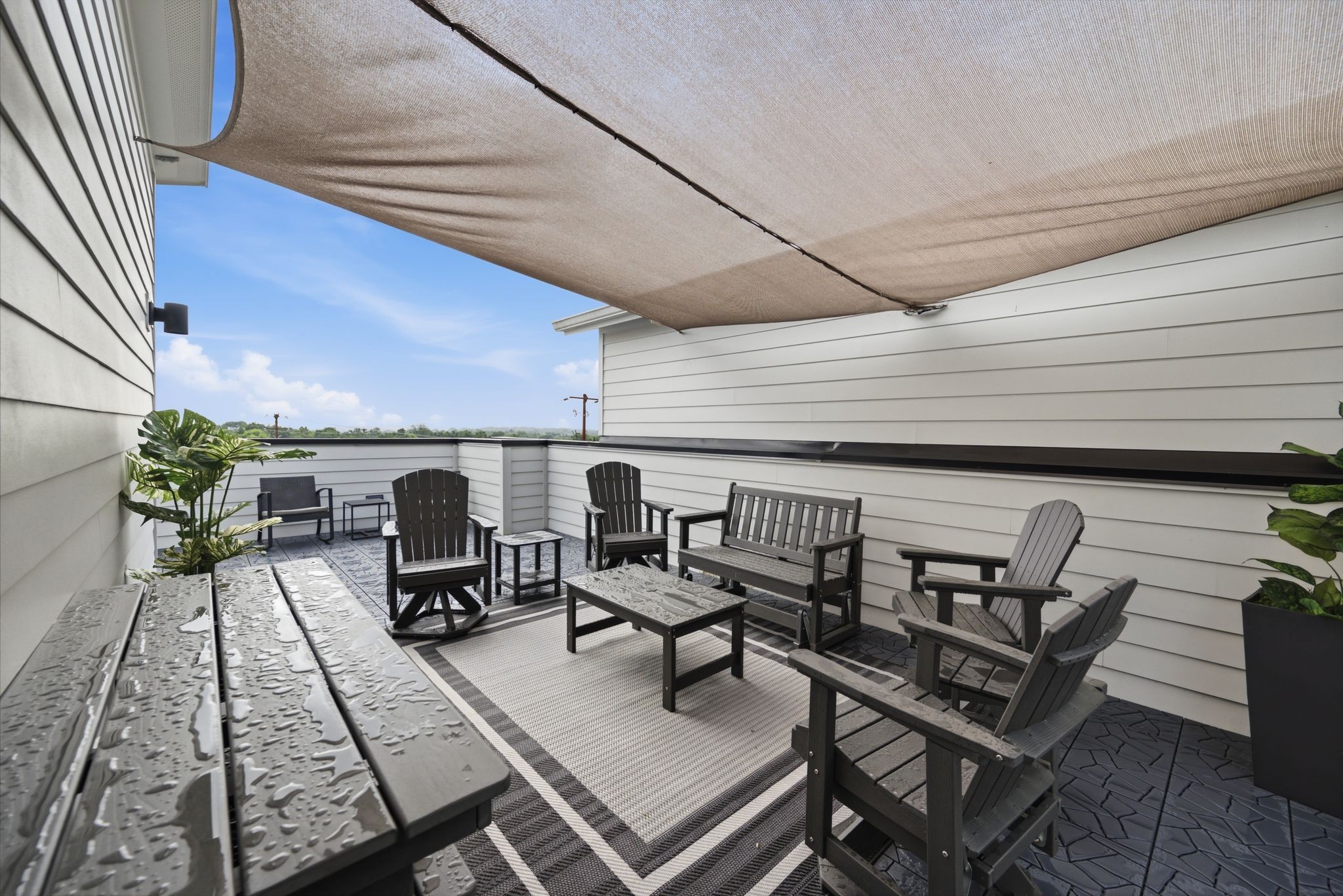 500 Creative Way Property Photo 21