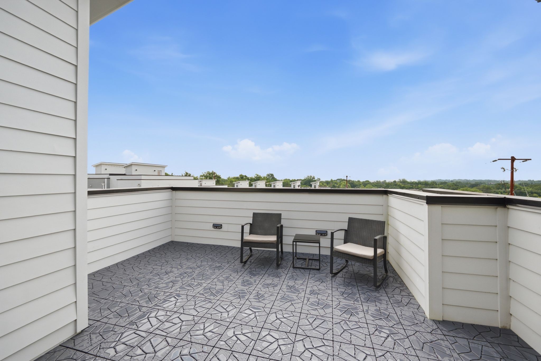 500 Creative Way Property Photo 22