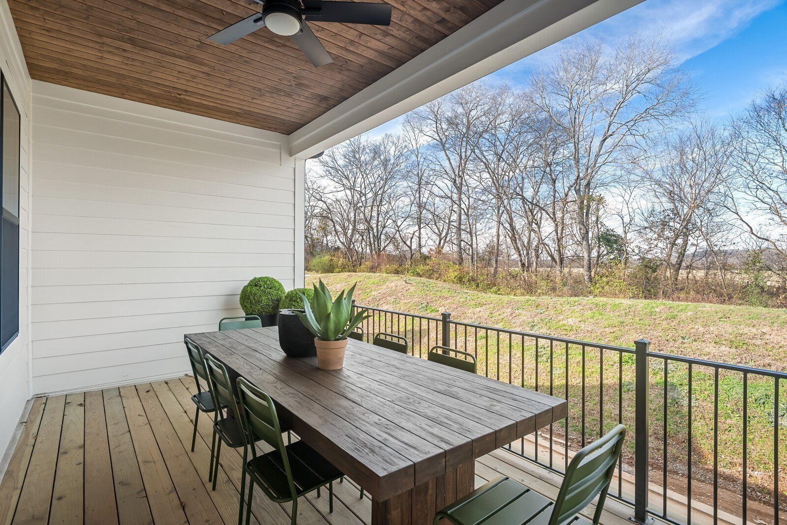 2088 Conductor Ln Property Photo 12