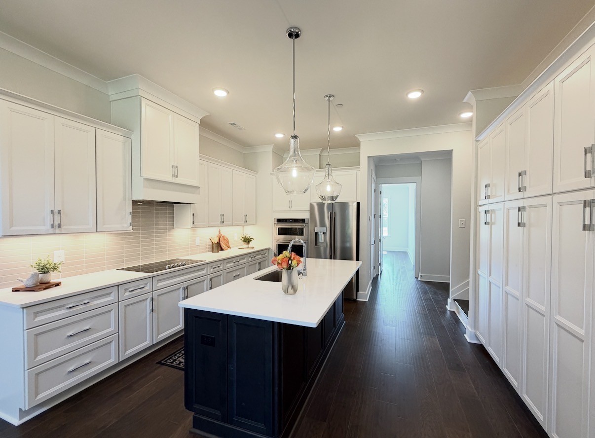 2088 Conductor Ln Property Photo 25