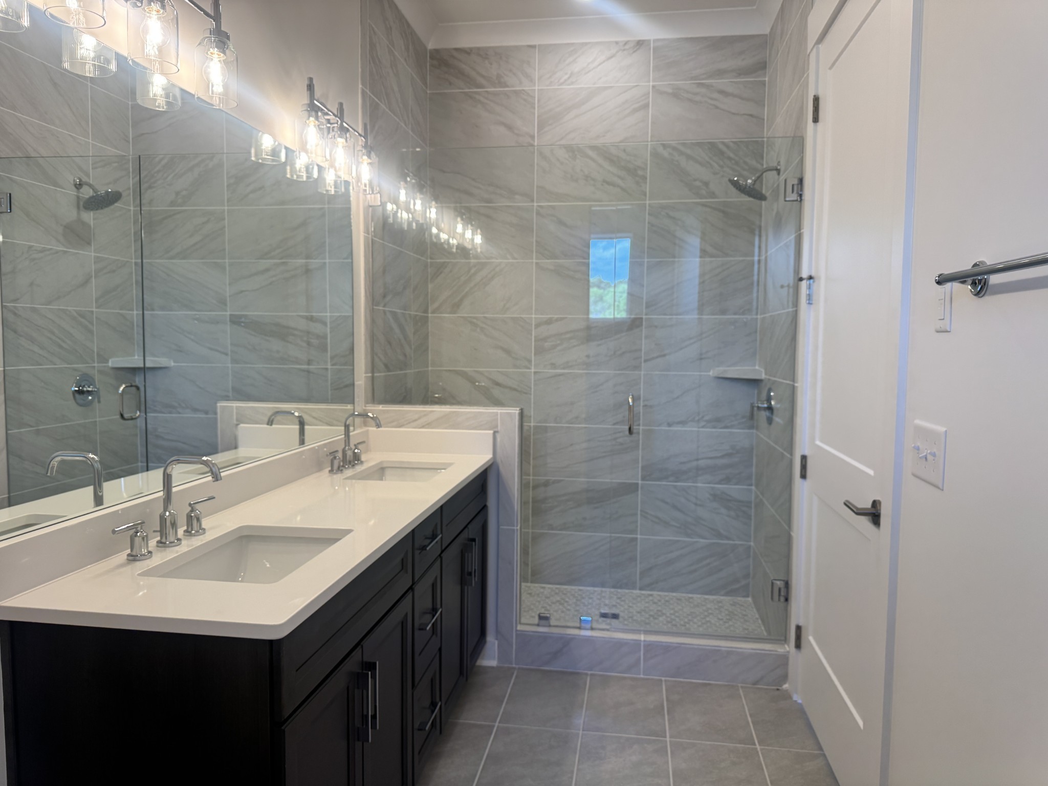 2088 Conductor Ln Property Photo 32