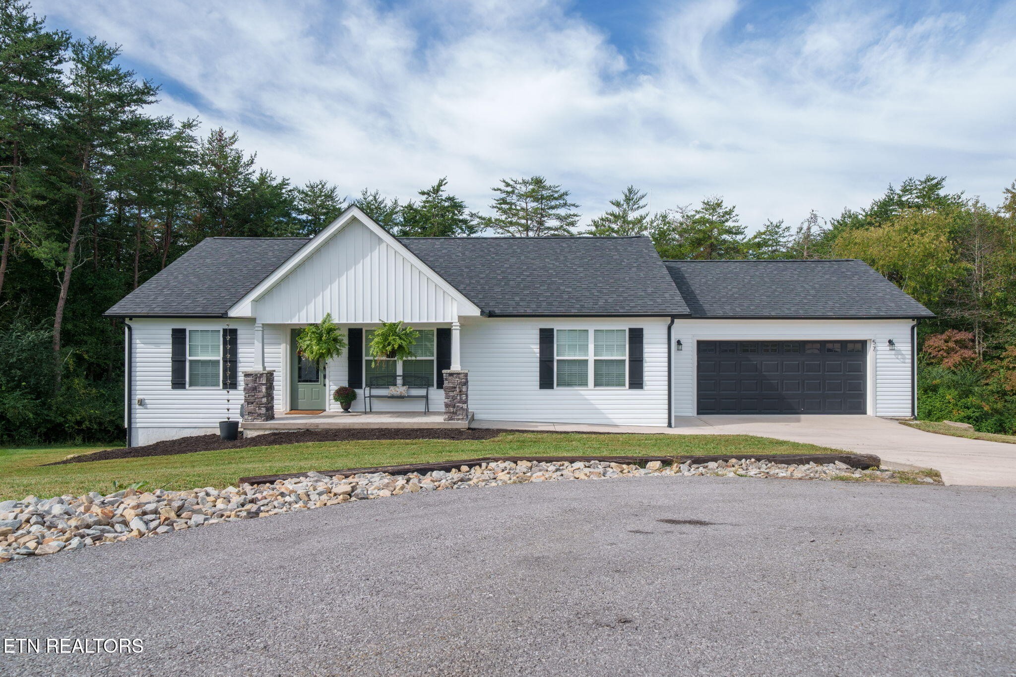 57 Capitol Drive Property Photo 1