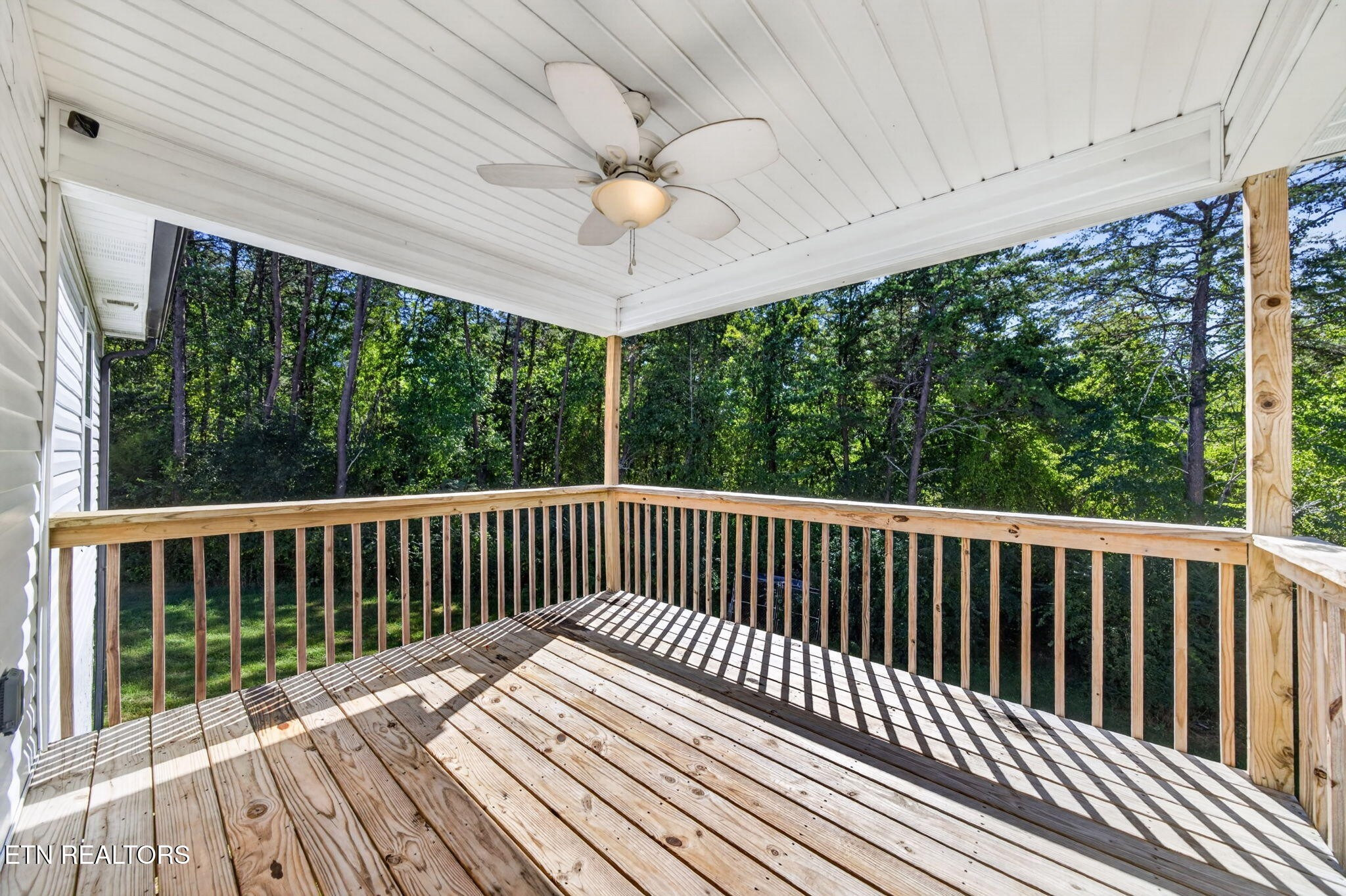 57 Capitol Drive Property Photo 24