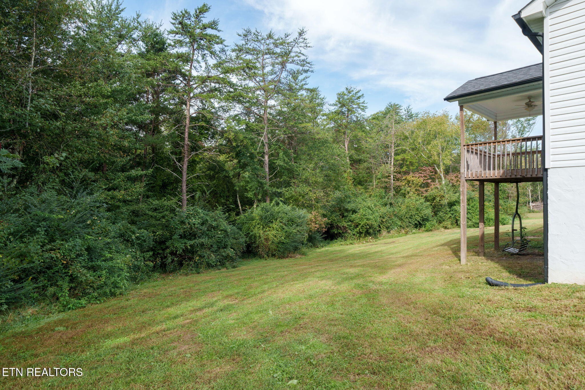 57 Capitol Drive Property Photo 28