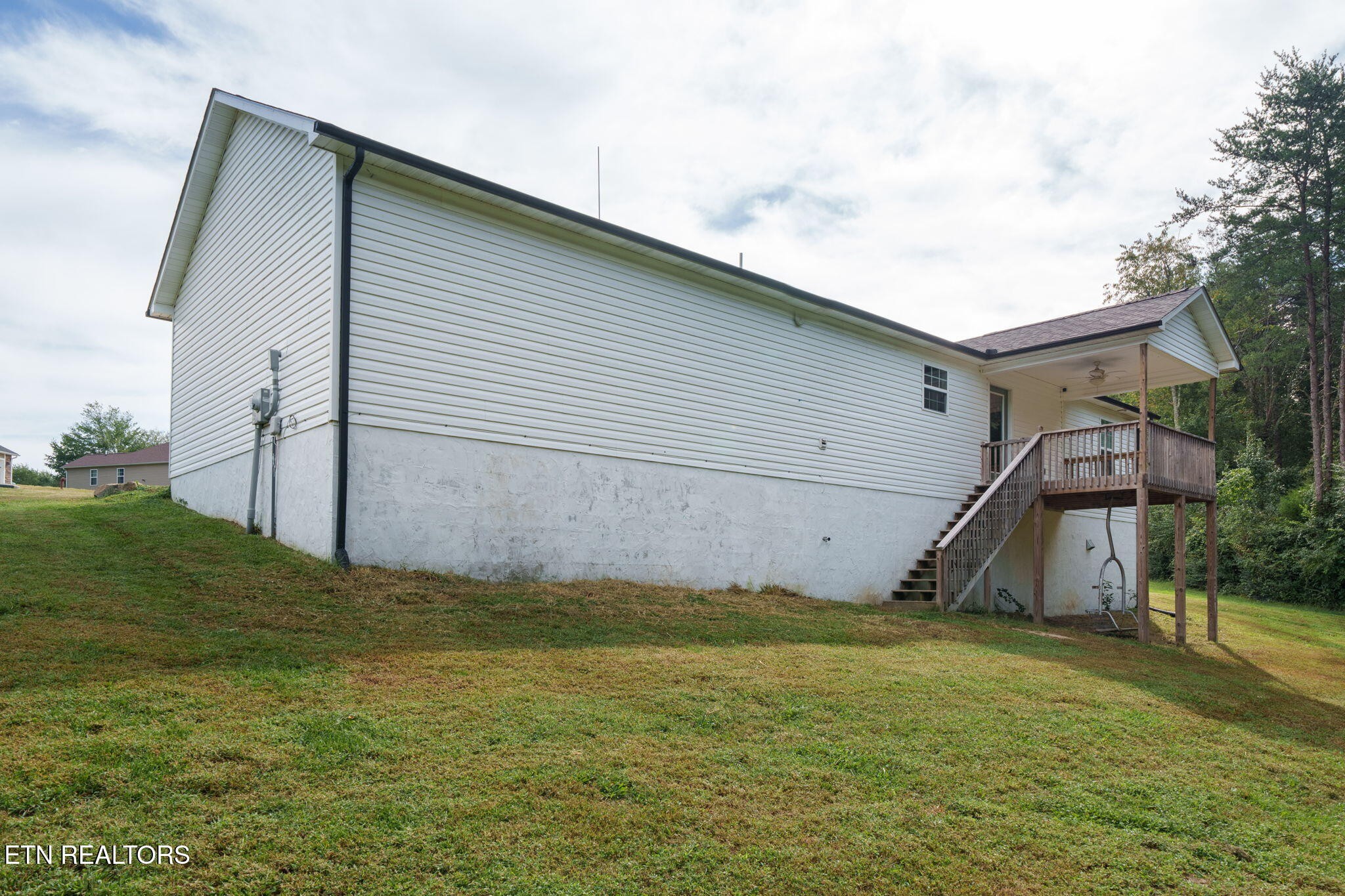 57 Capitol Drive Property Photo 30