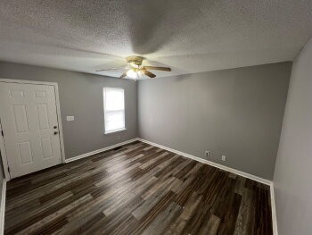 204 Arkansas Ave Property Photo 3