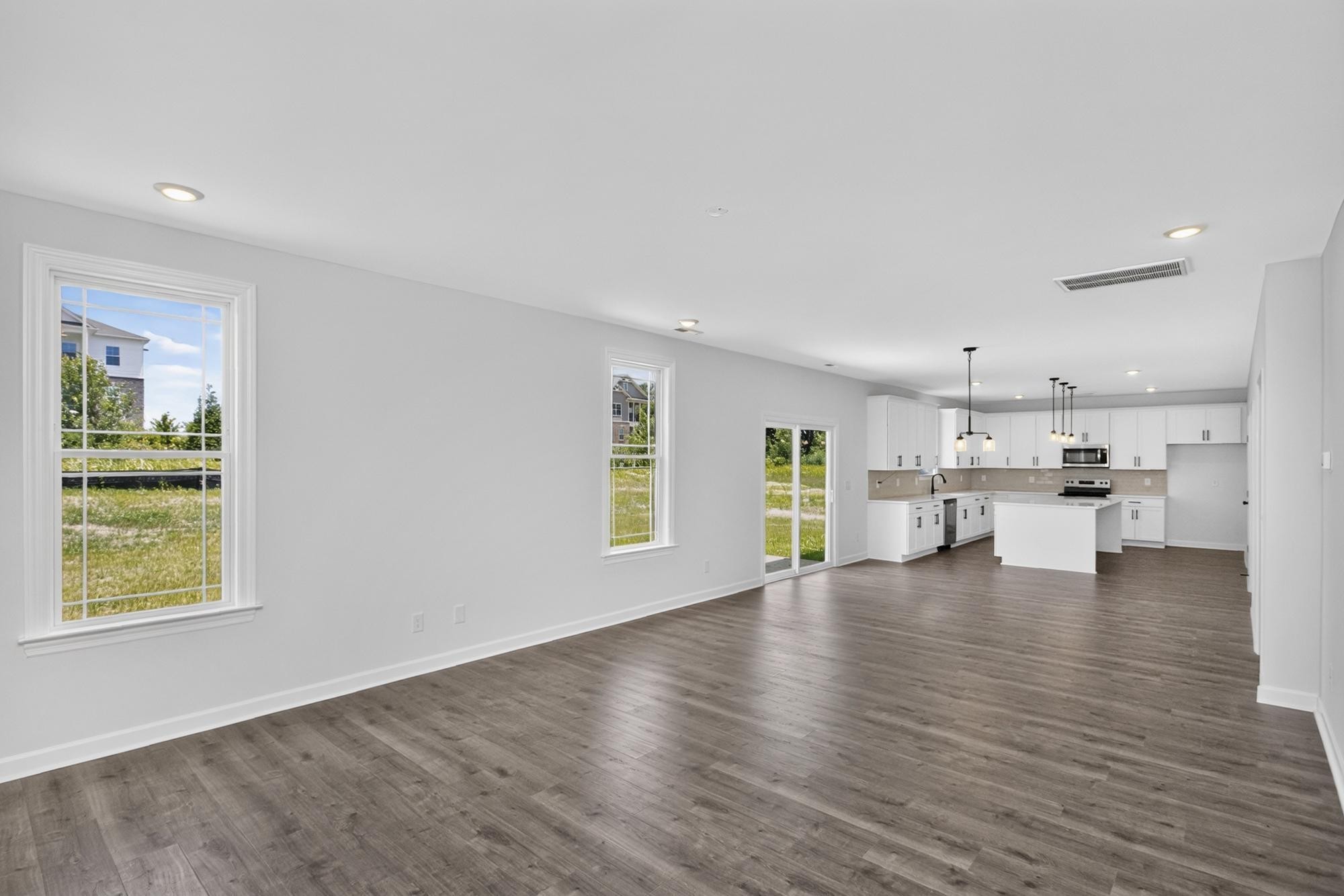 5023 Salient Dr Property Photo 19
