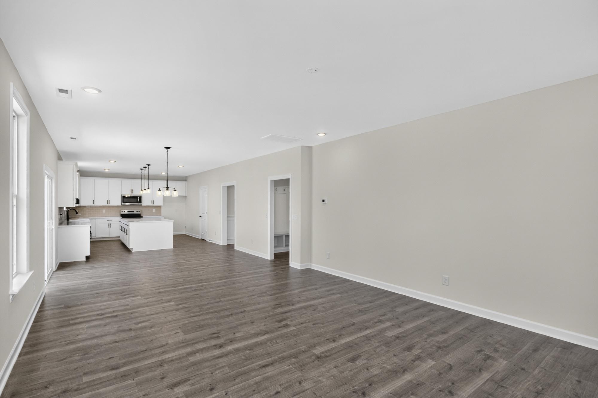 5023 Salient Dr Property Photo 20