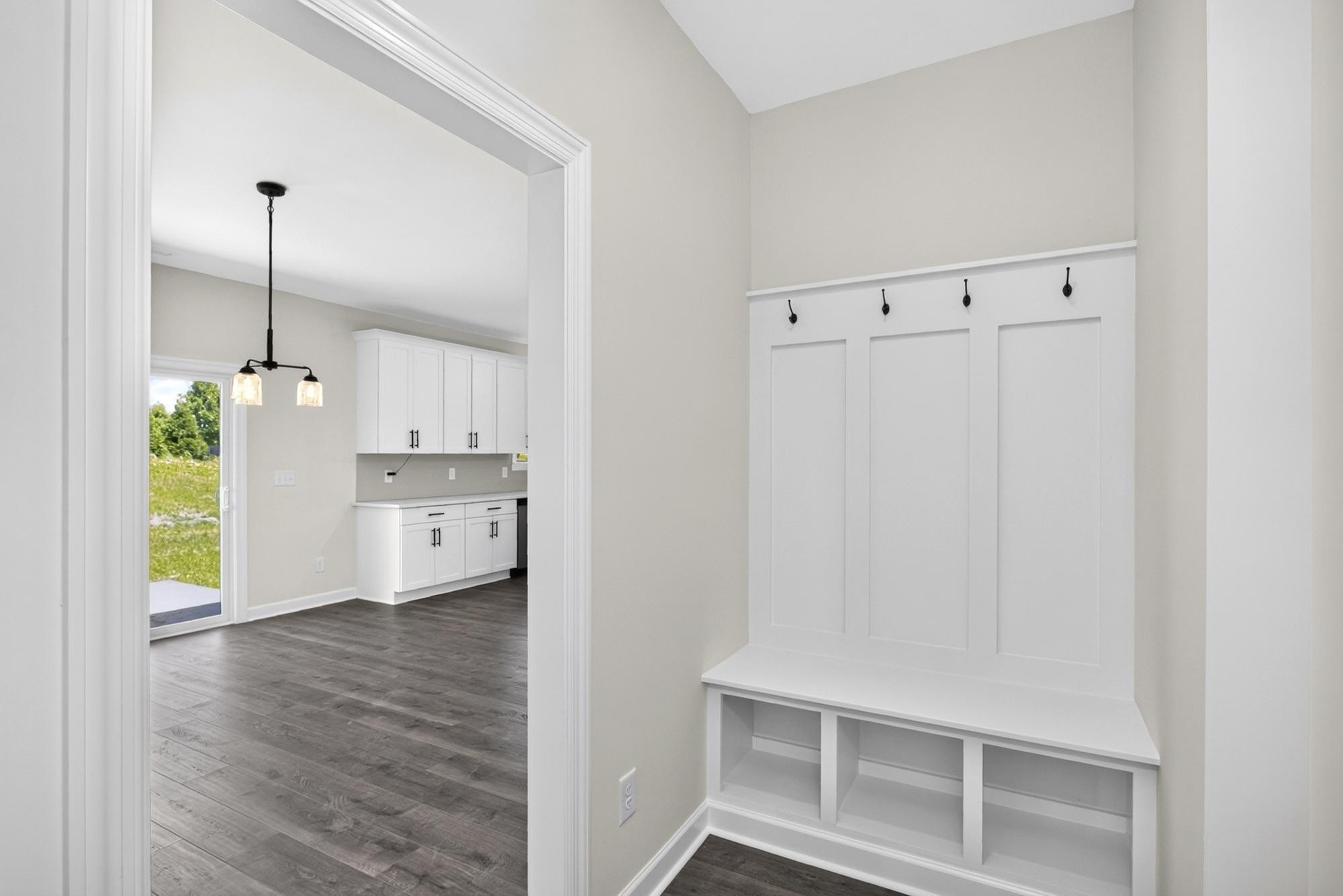 5023 Salient Dr Property Photo 21