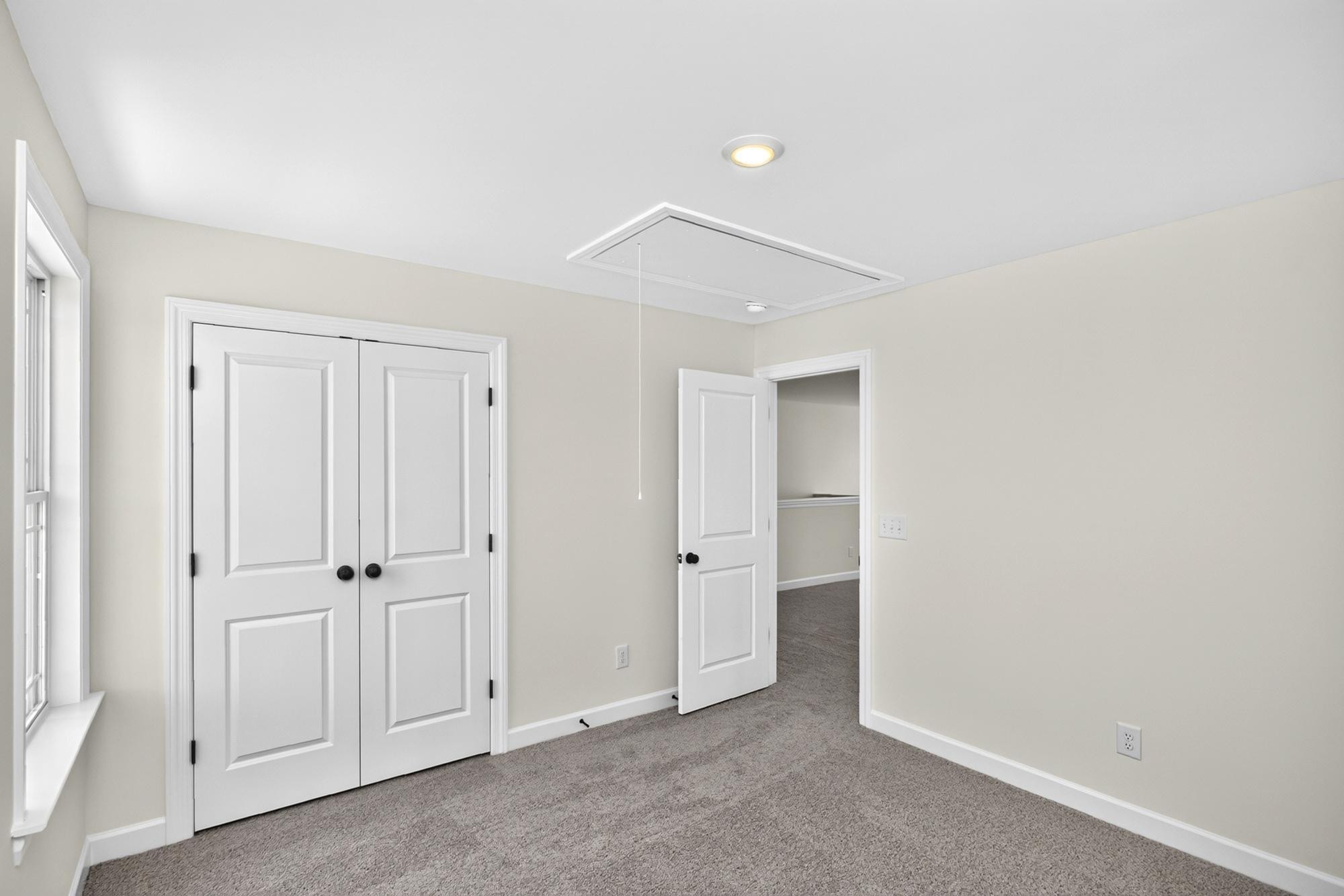 5023 Salient Dr Property Photo 33