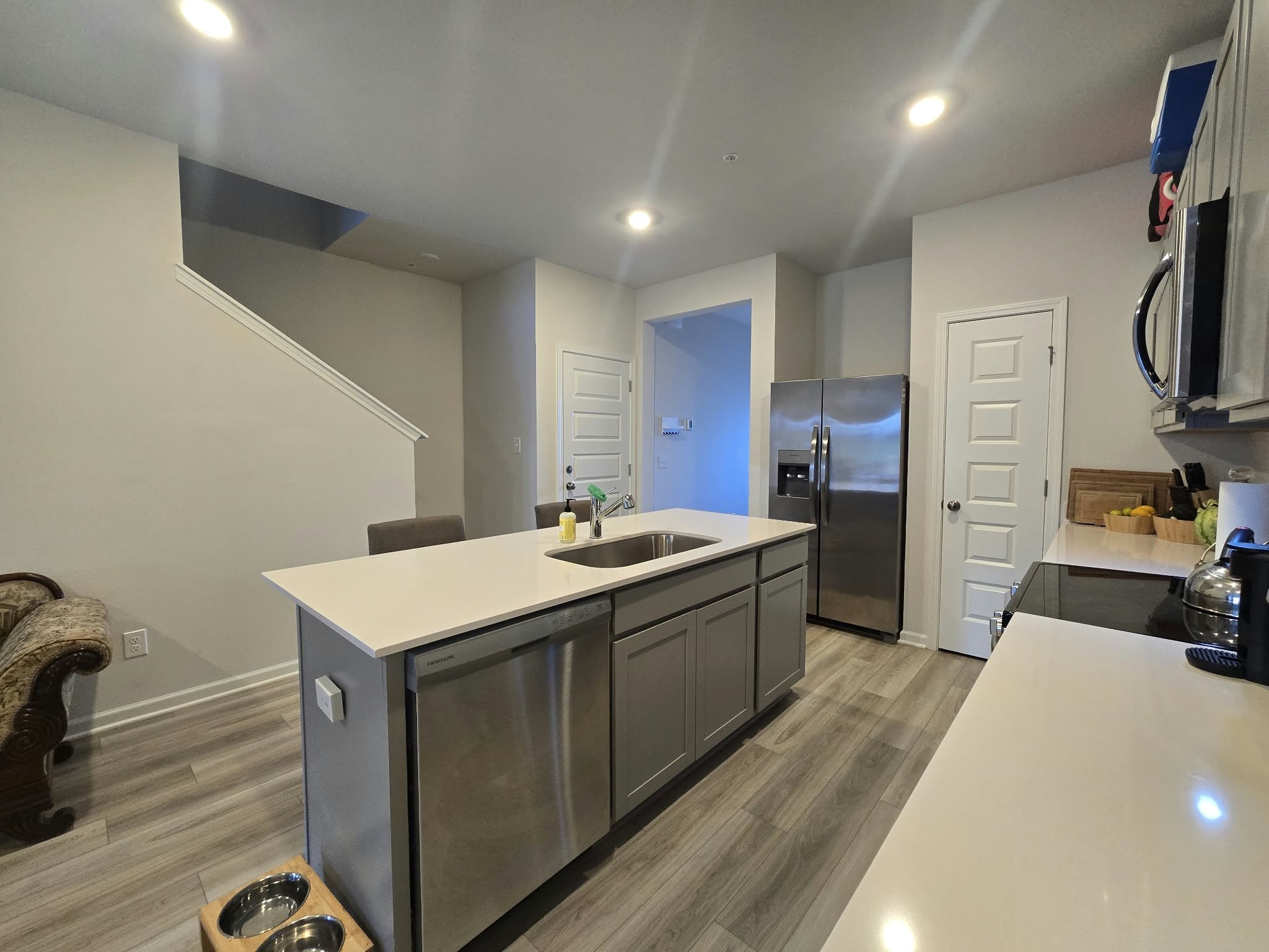 556 Trinity Way Property Photo 3
