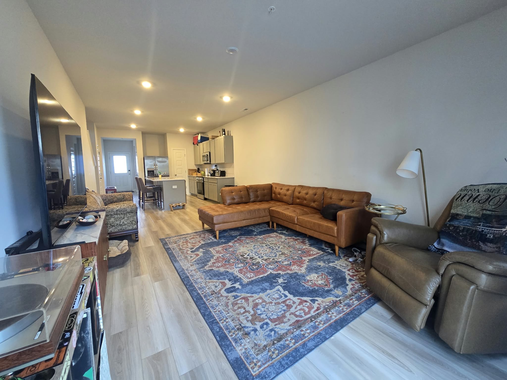 556 Trinity Way Property Photo 4