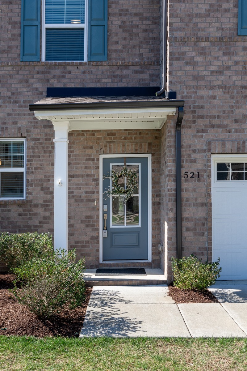 521 Medwyk Dr Property Photo 3