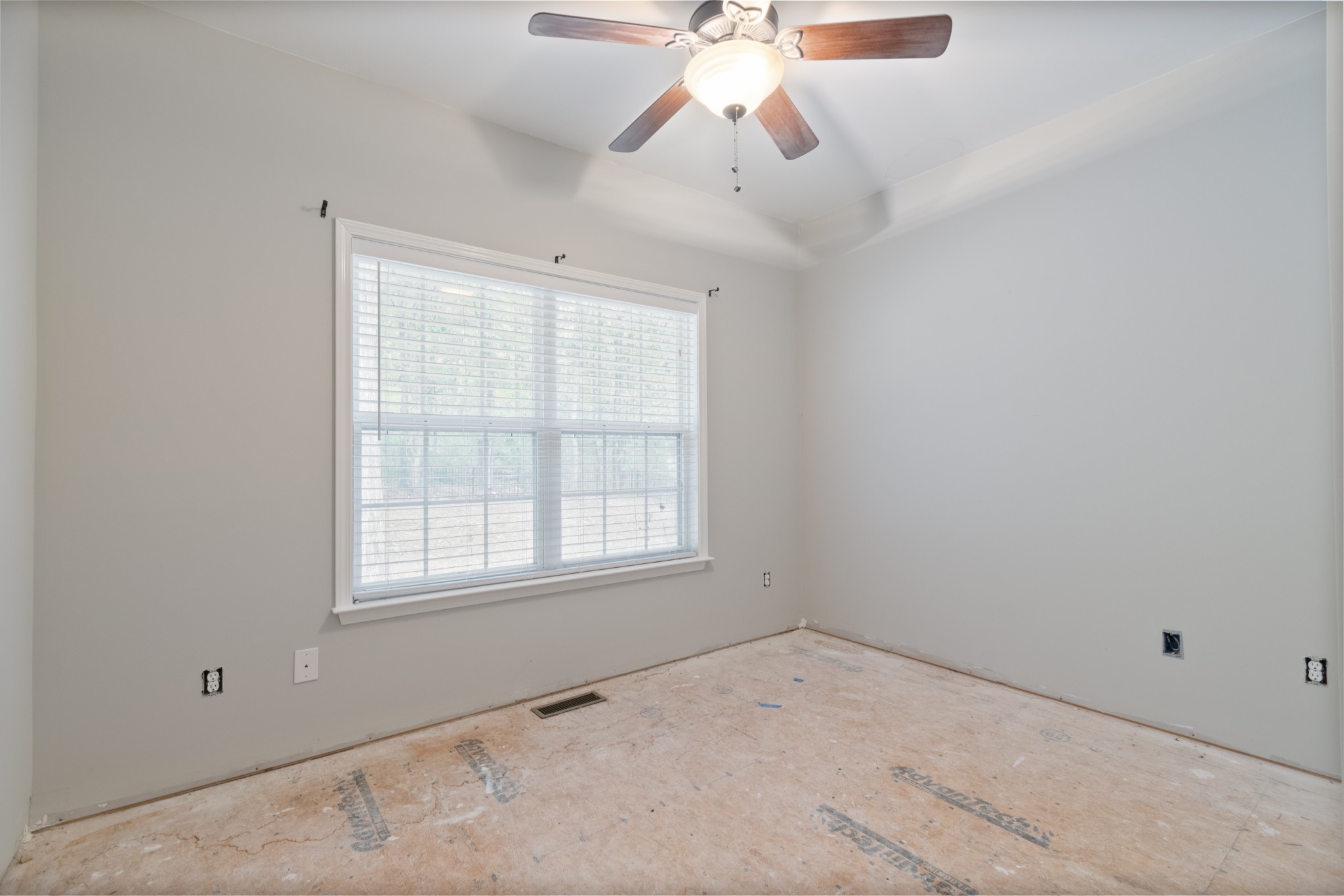 135 Ridgebend Dr Property Photo 19