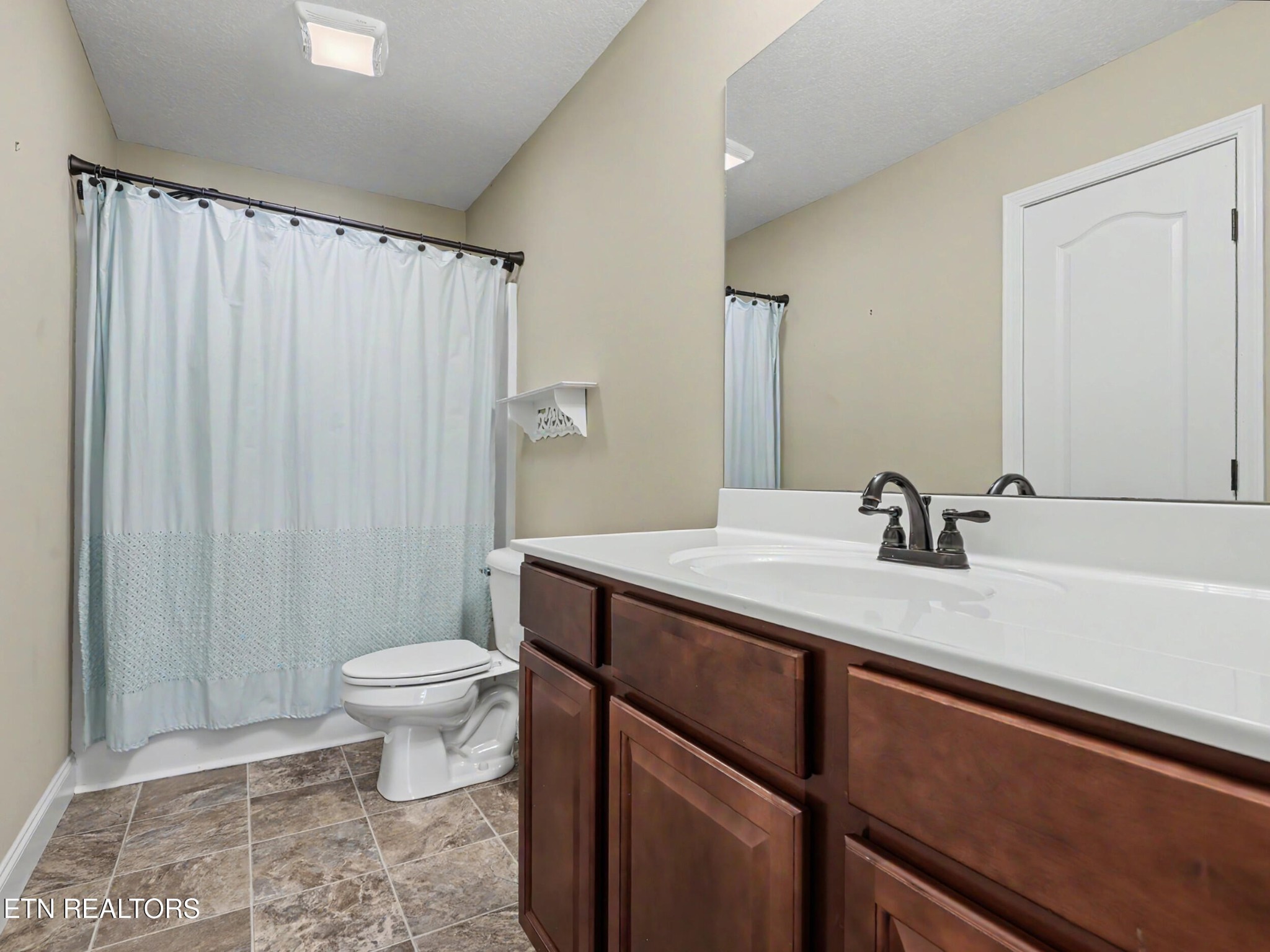 813 Mackenzie Drive Property Photo 26
