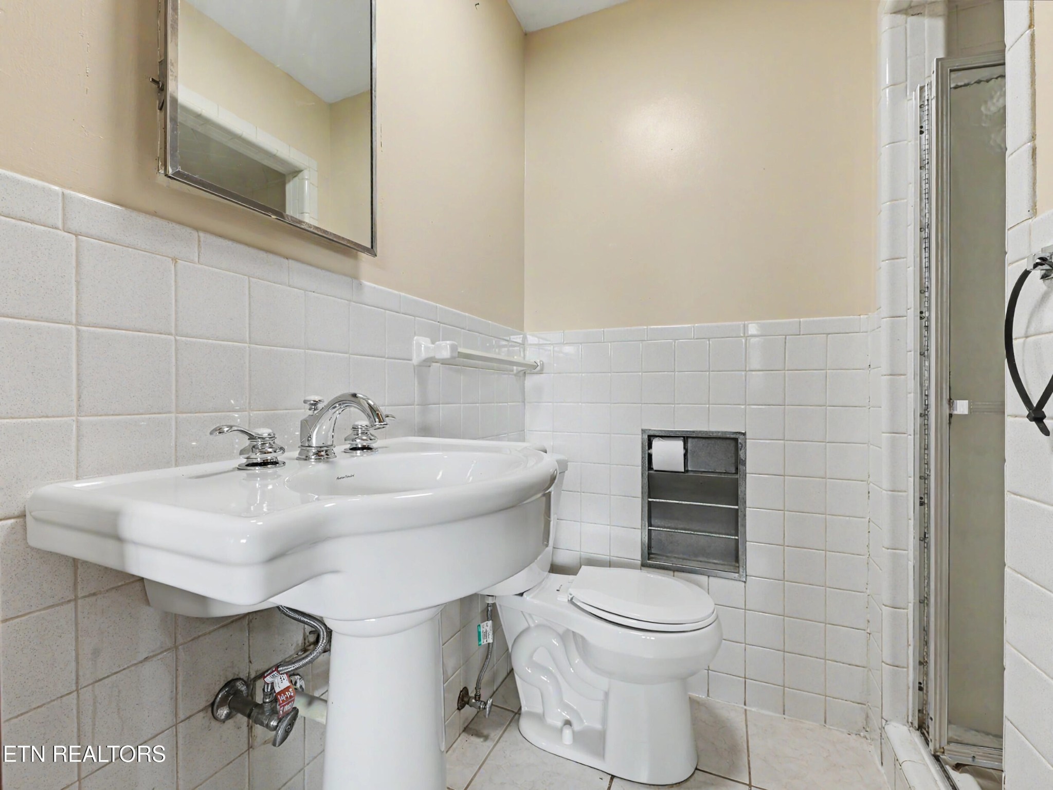 3717 Splendor Drive Property Photo 20