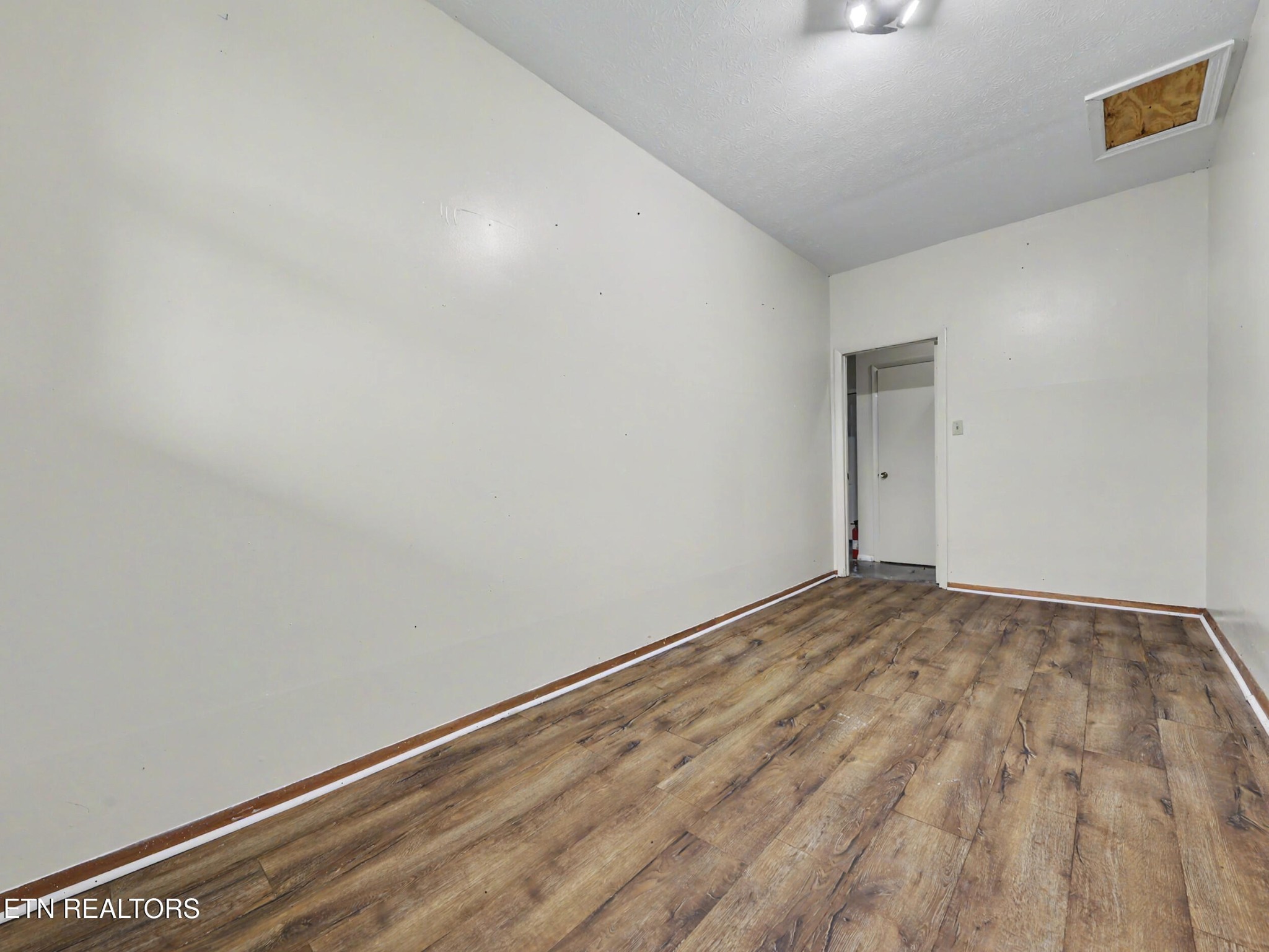 3717 Splendor Drive Property Photo 27