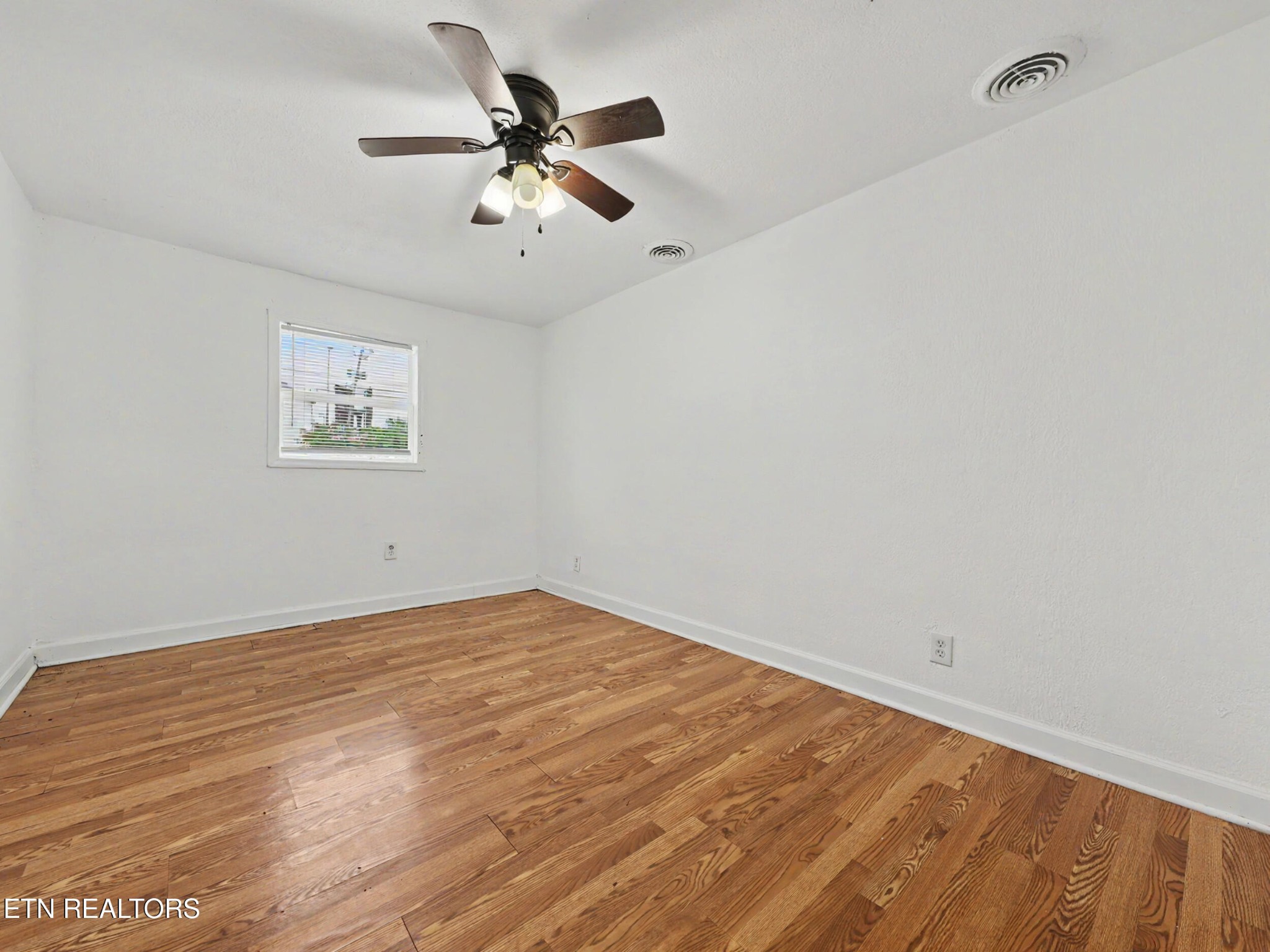5315 Marguerite Rd Property Photo 31