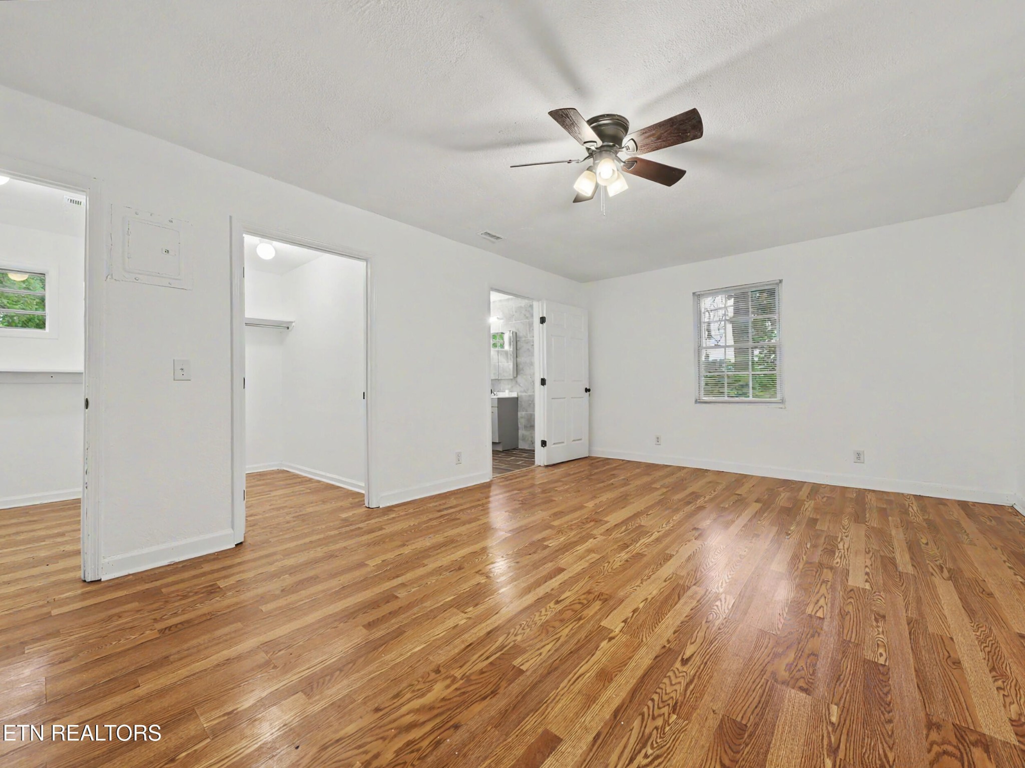 5315 Marguerite Rd Property Photo 33