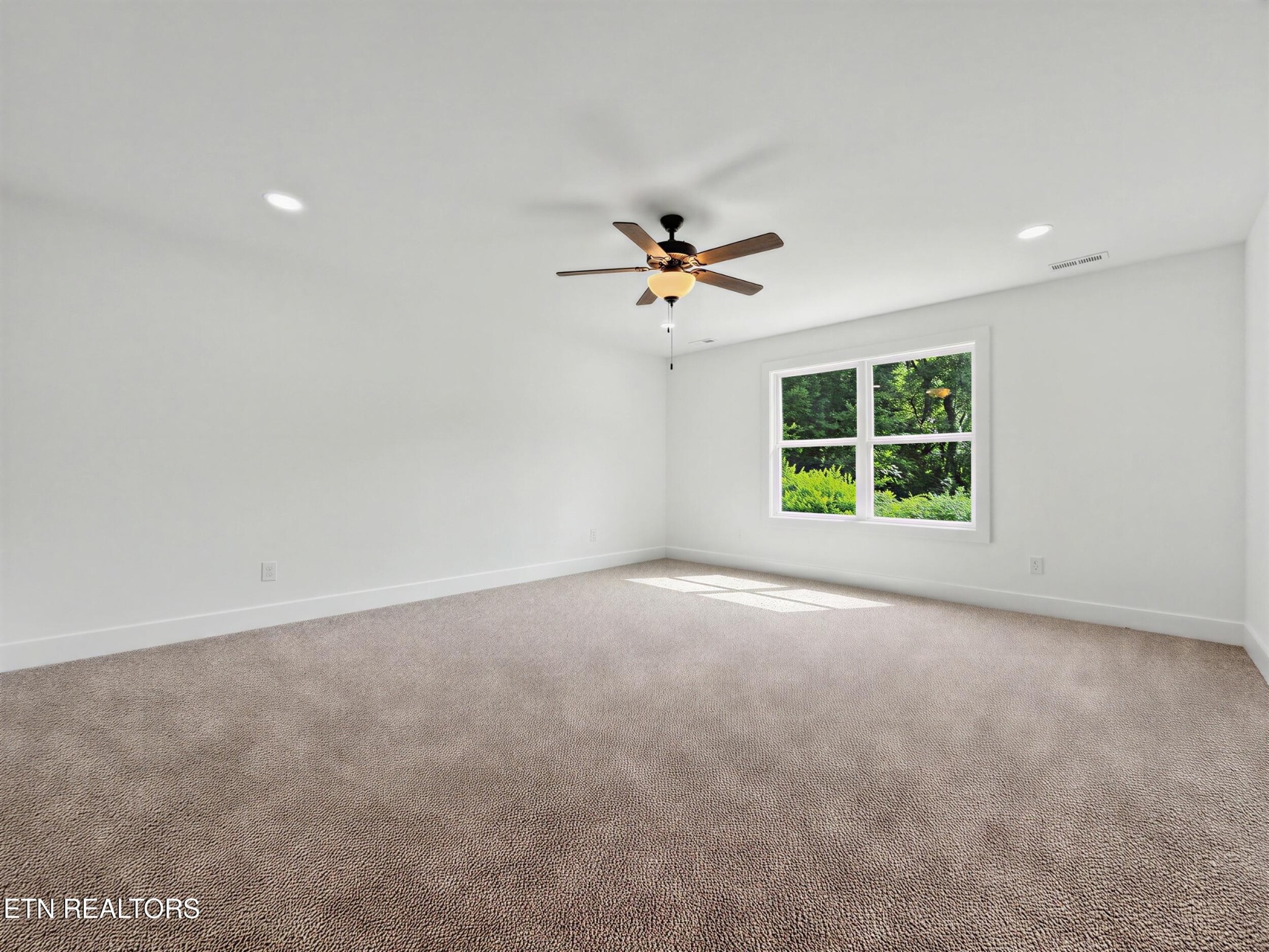 5323 Arza Lane Property Photo 32