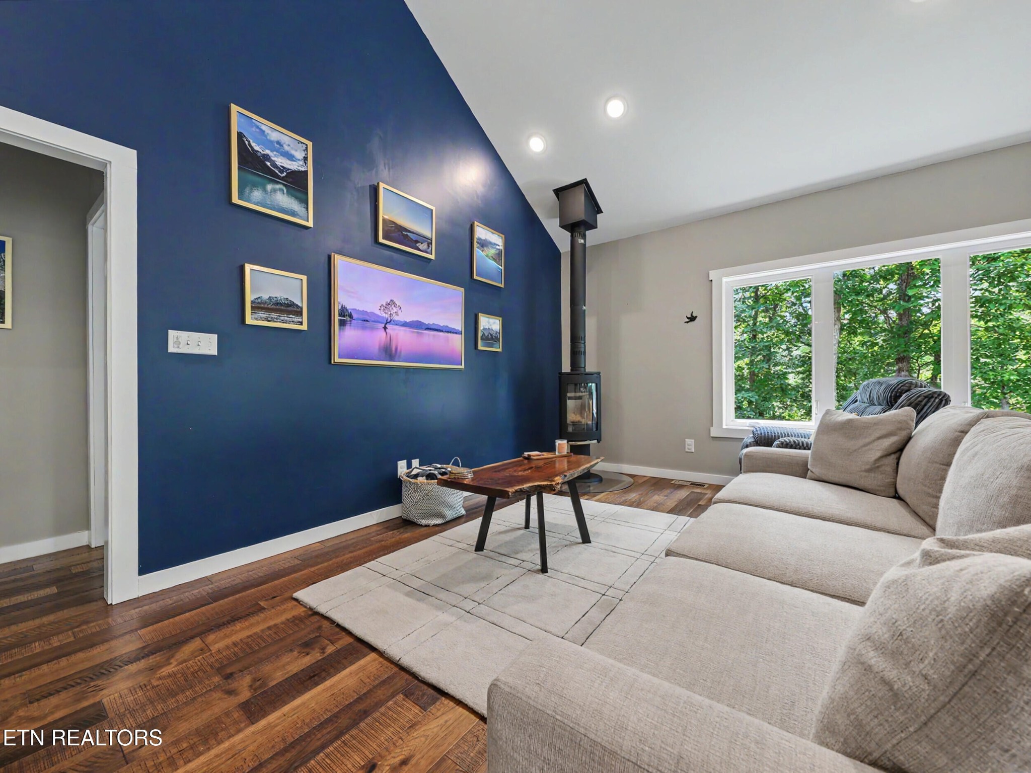 9133 Lynnwood Lane Property Photo 10