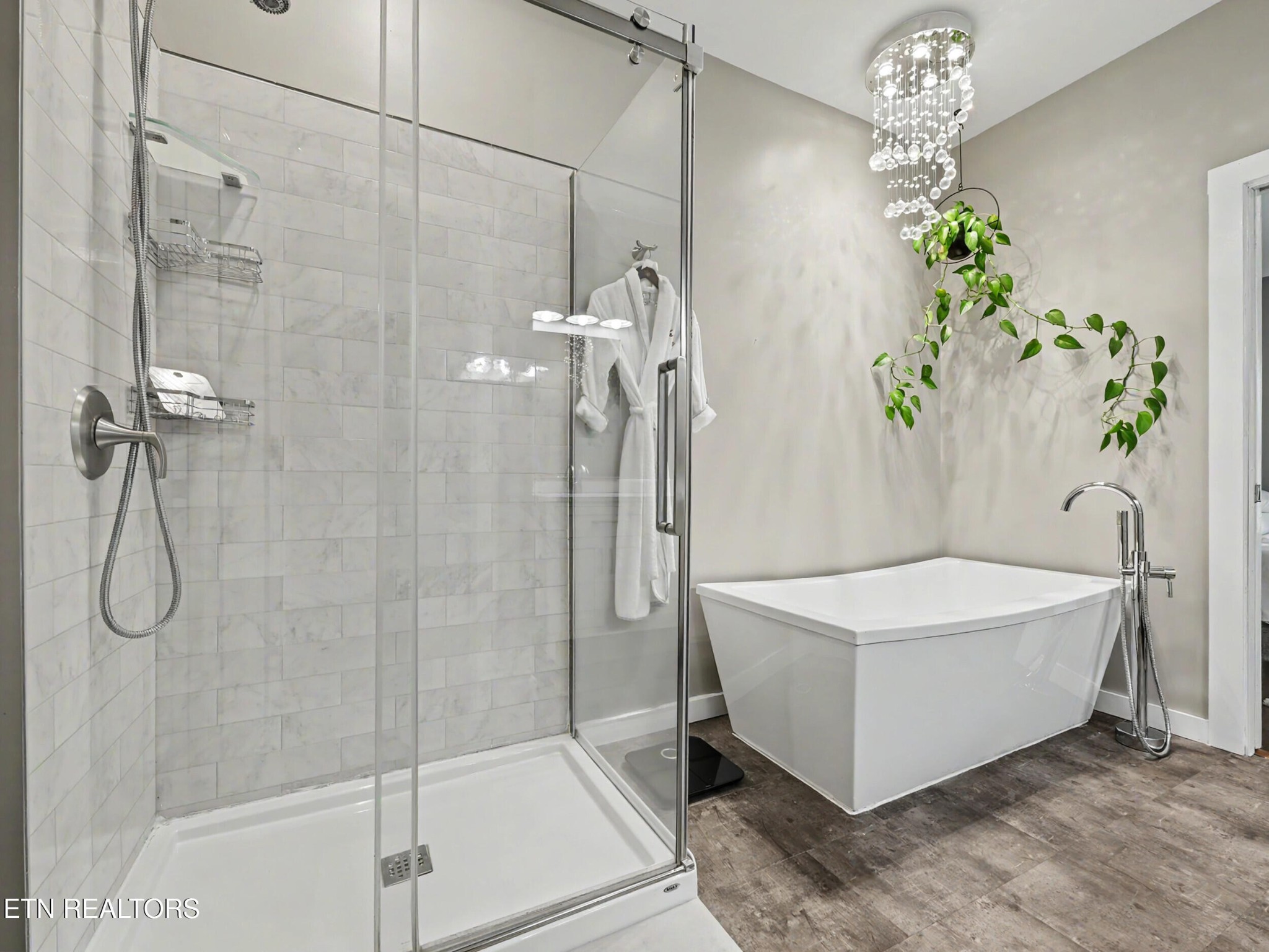 9133 Lynnwood Lane Property Photo 25