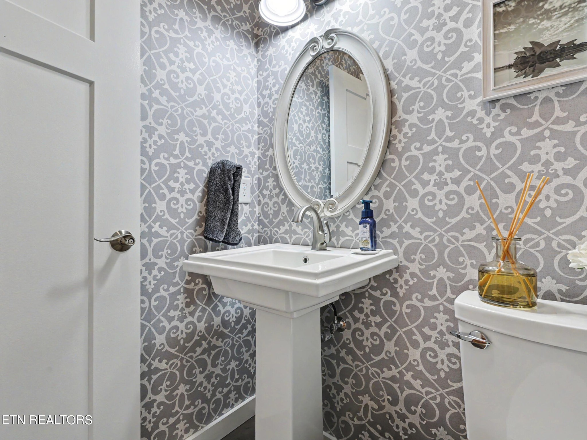 9133 Lynnwood Lane Property Photo 34