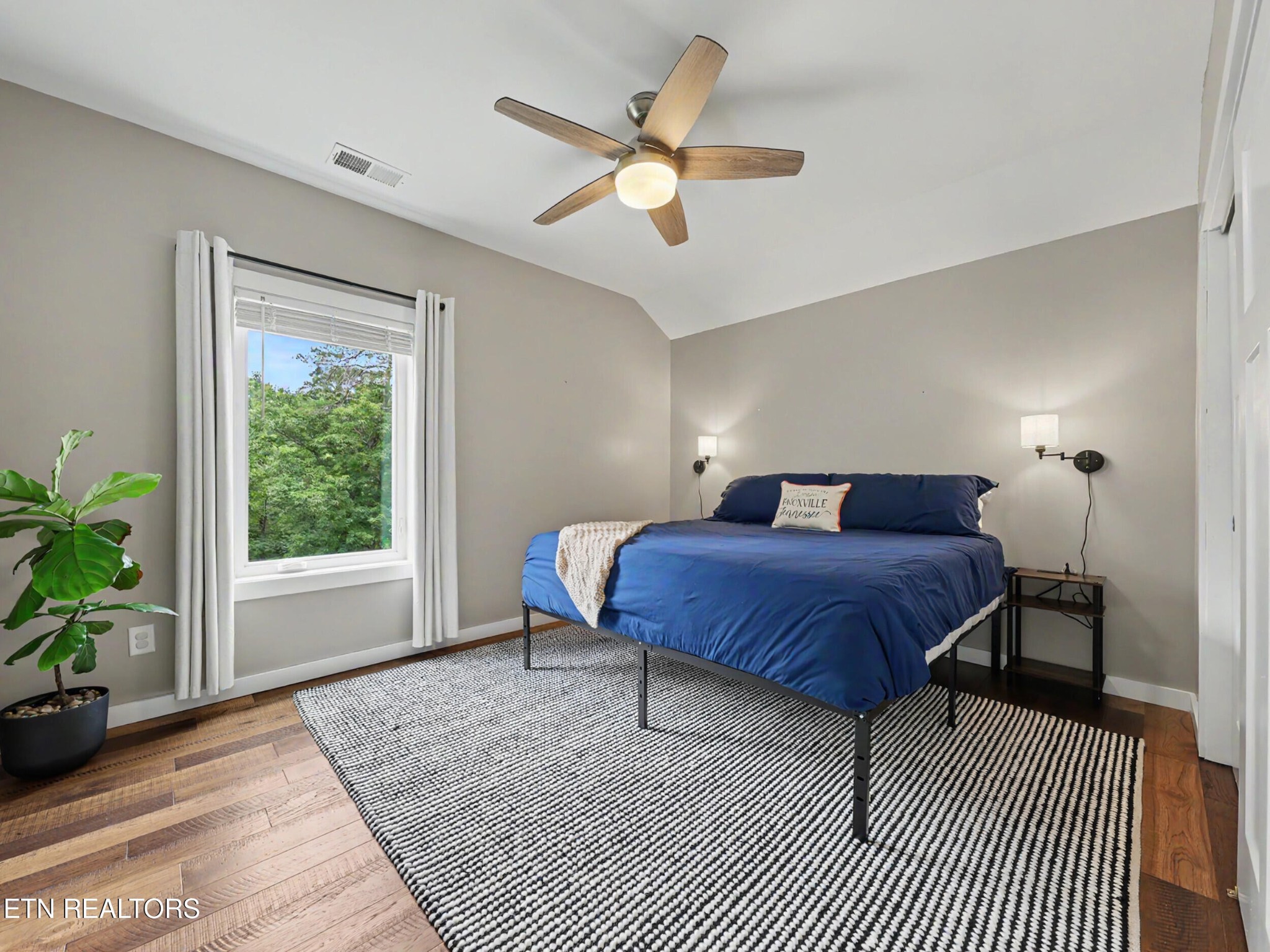 9133 Lynnwood Lane Property Photo 38