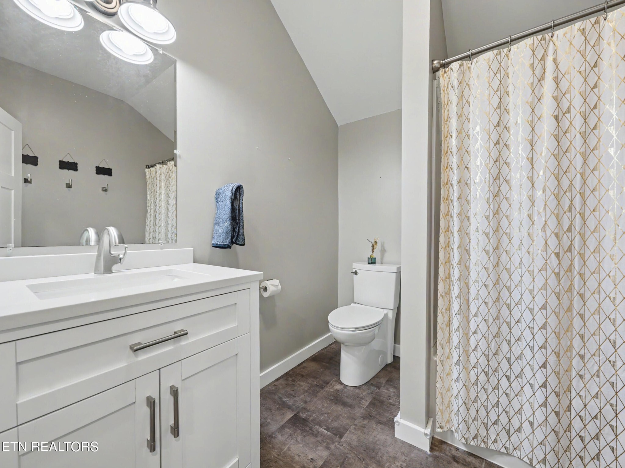 9133 Lynnwood Lane Property Photo 40