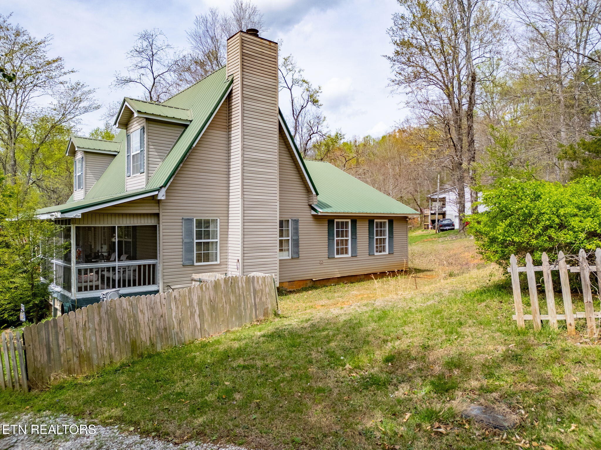 117 Watkins Lane Property Photo 4
