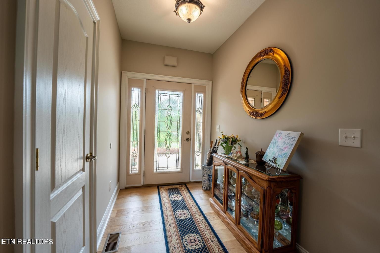 320 Iron Wood Circle Property Photo 7