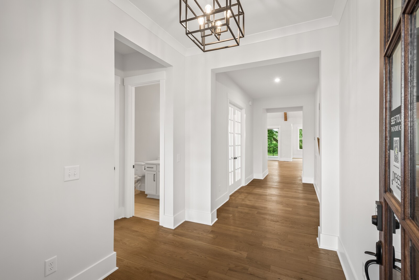 7243 Woodruff Drive Property Photo 4