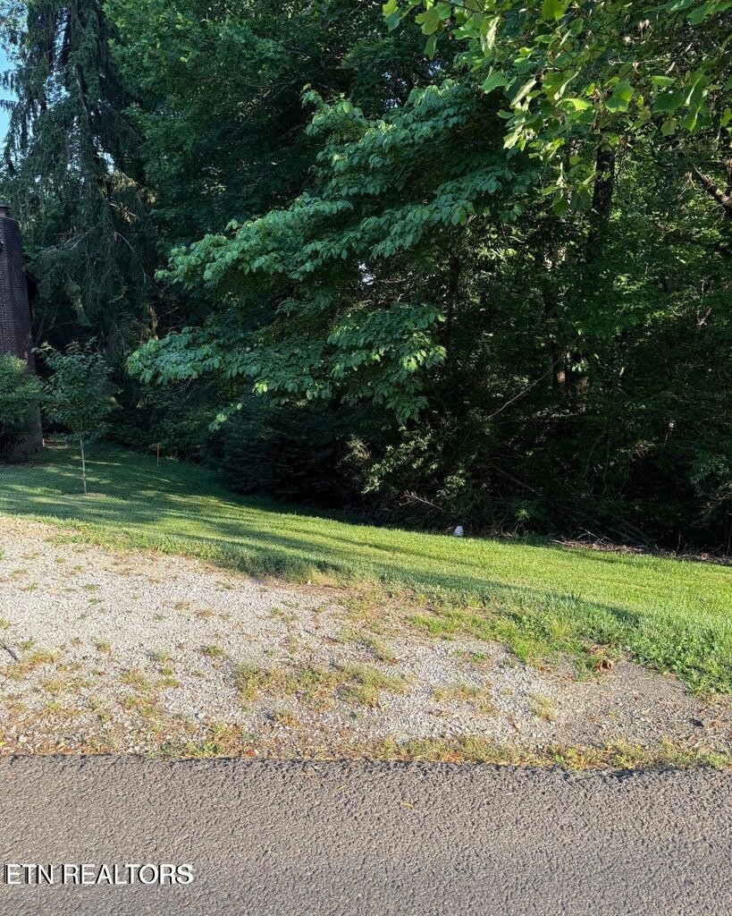 5016 Ridgemont Drive Property Photo 12