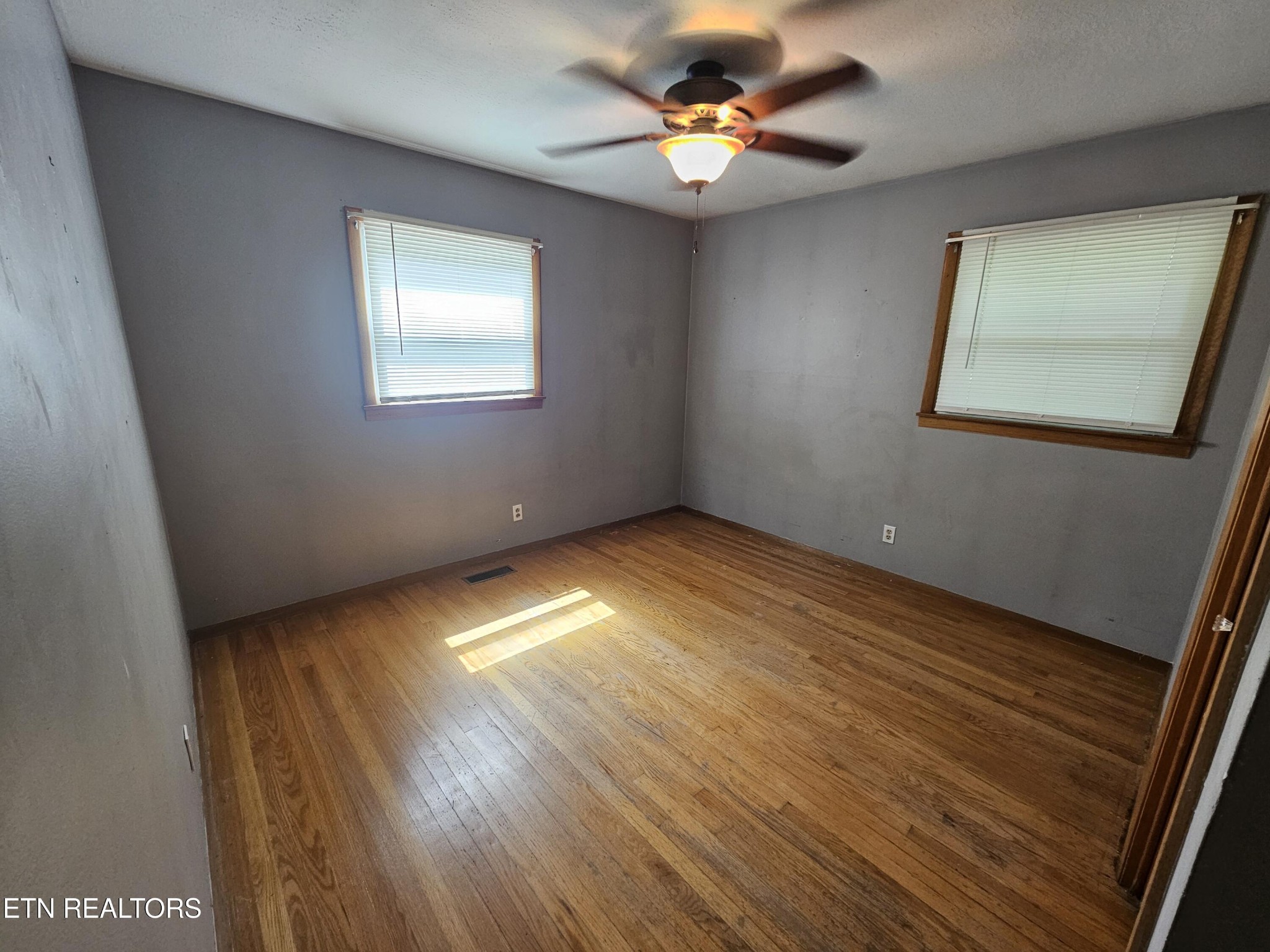 1725 S Forest Drive Property Photo 6