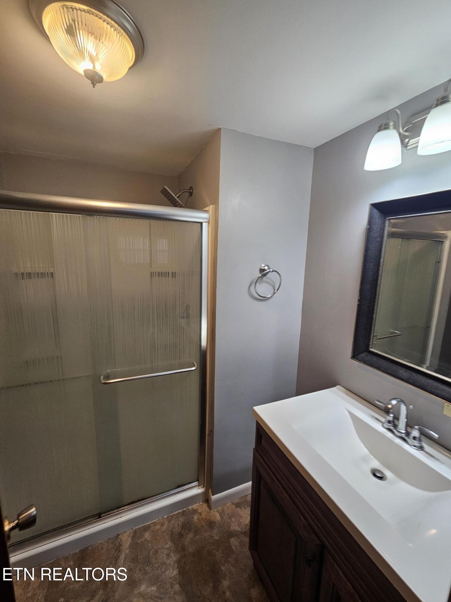 1725 S Forest Drive Property Photo 13