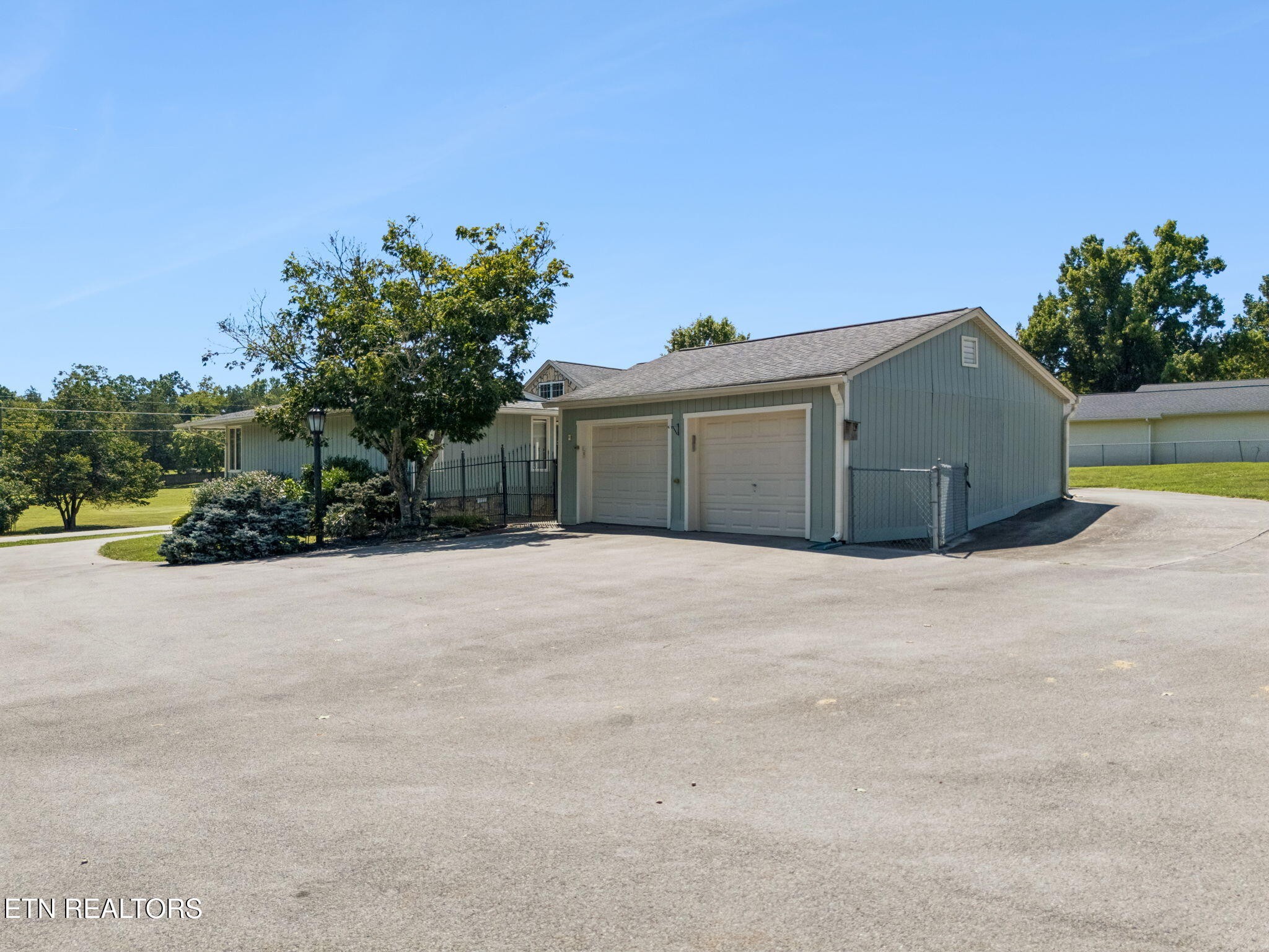 8005 Corryton Luttrell Rd Property Photo 4
