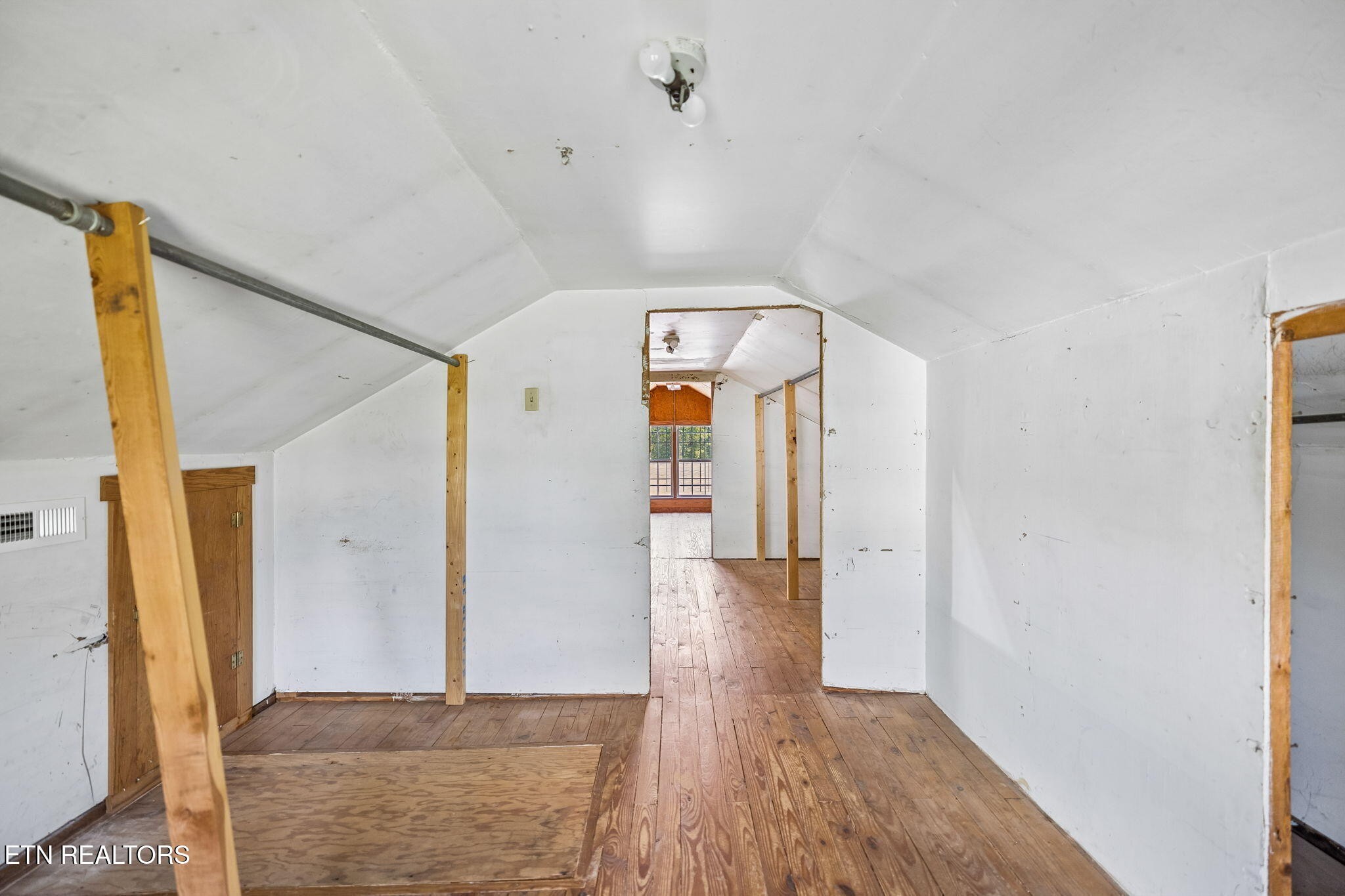 8005 Corryton Luttrell Rd Property Photo 30