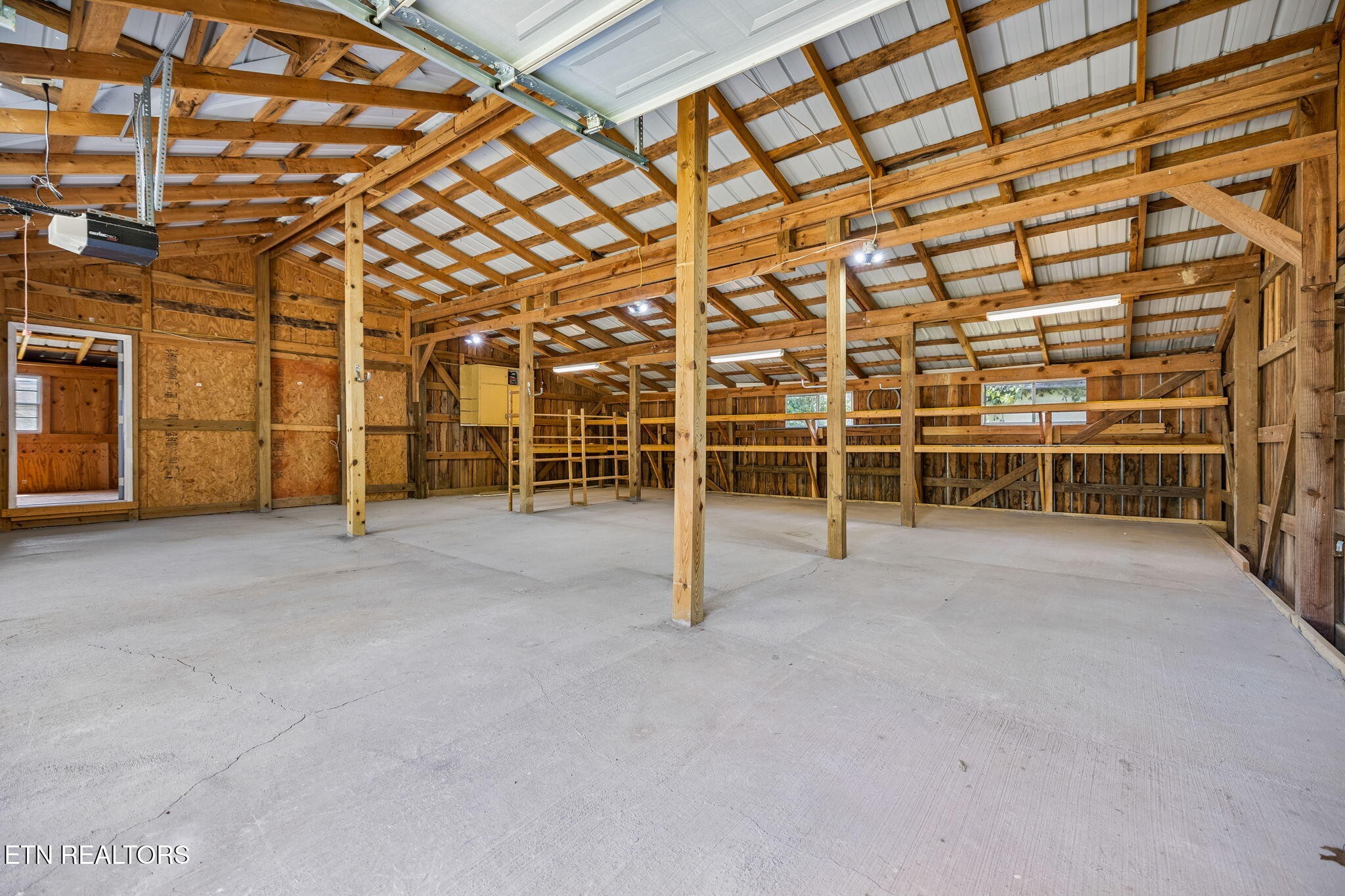 8005 Corryton Luttrell Rd Property Photo 47