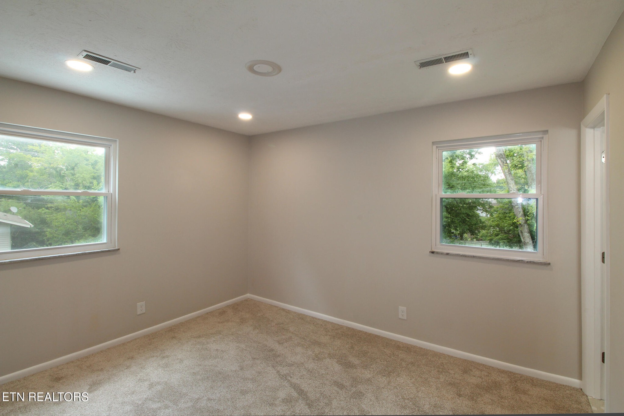 7604 Sw Kingsbury Drive Property Photo 12