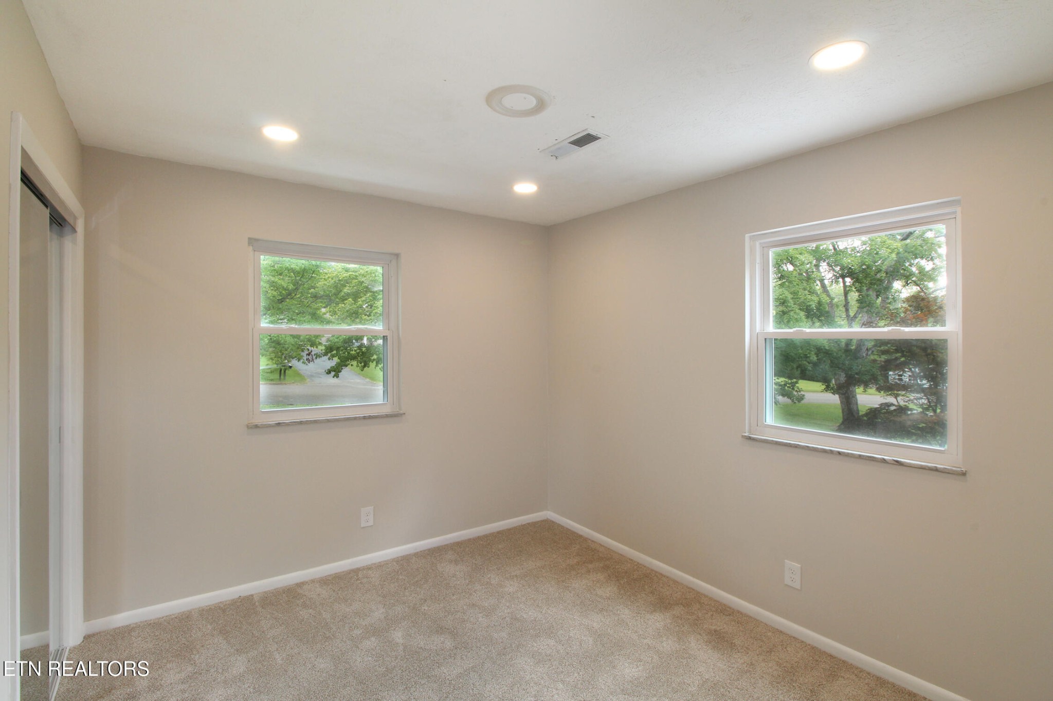 7604 Sw Kingsbury Drive Property Photo 15