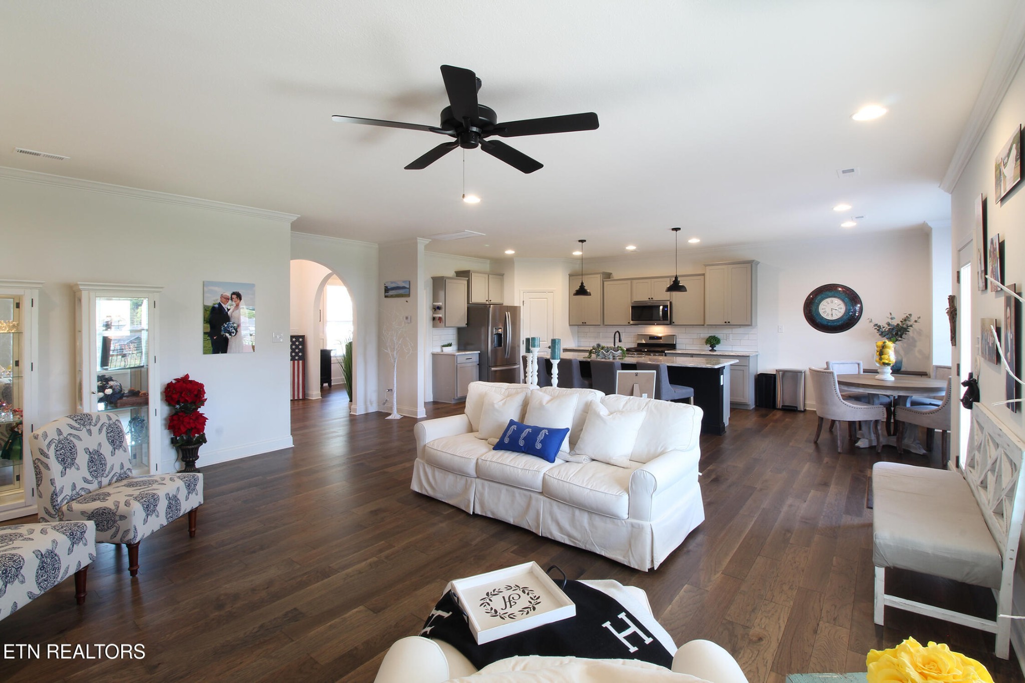 12664 Myrtle Ridge Lane Property Photo 8
