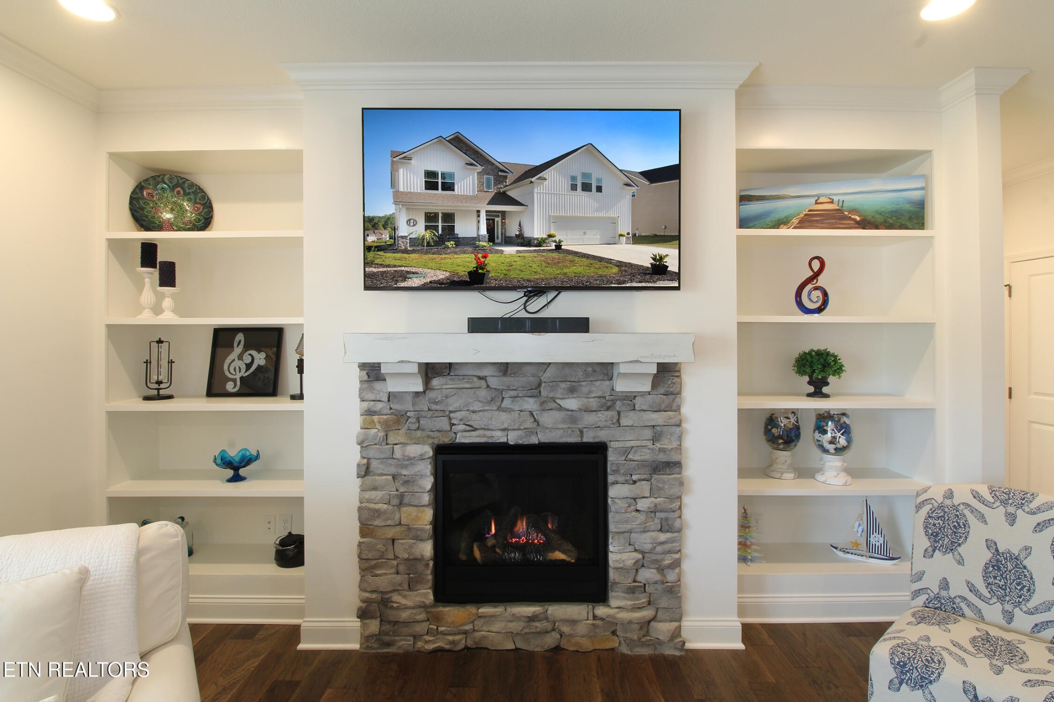 12664 Myrtle Ridge Lane Property Photo 9