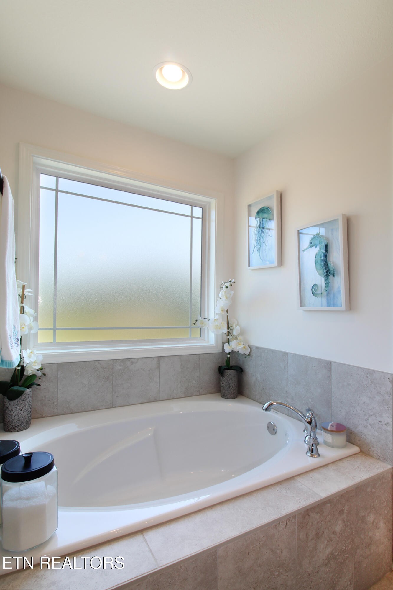 12664 Myrtle Ridge Lane Property Photo 16