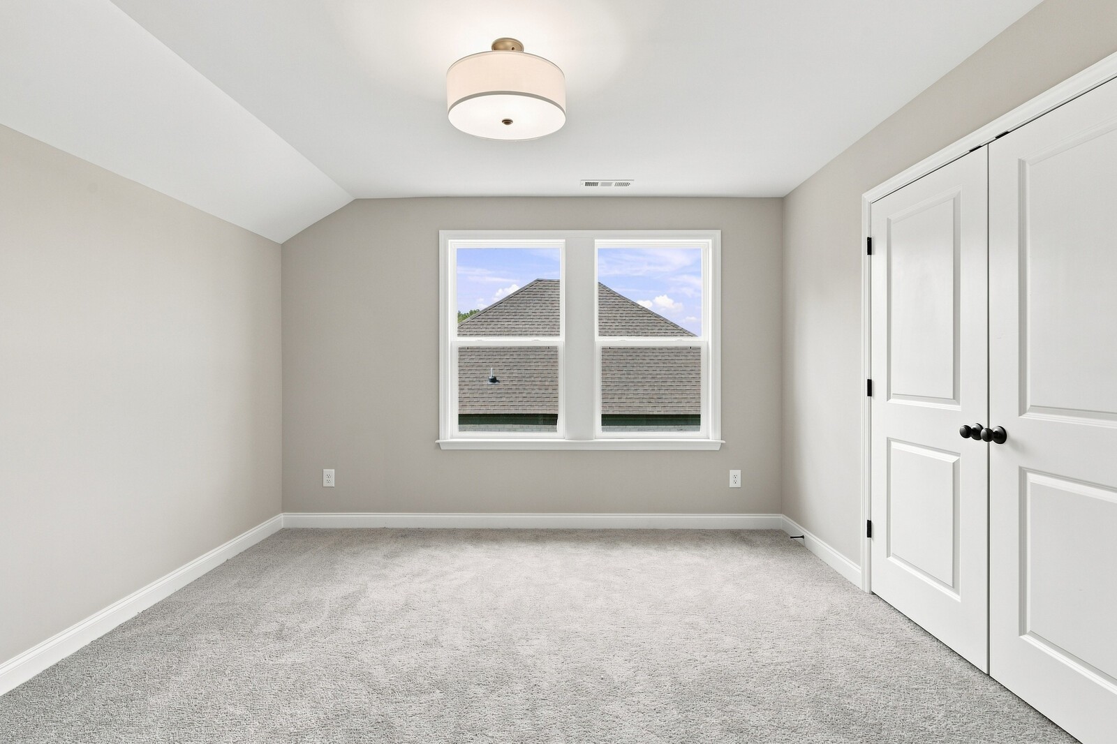 7291 Orrinshire Drive Property Photo 47