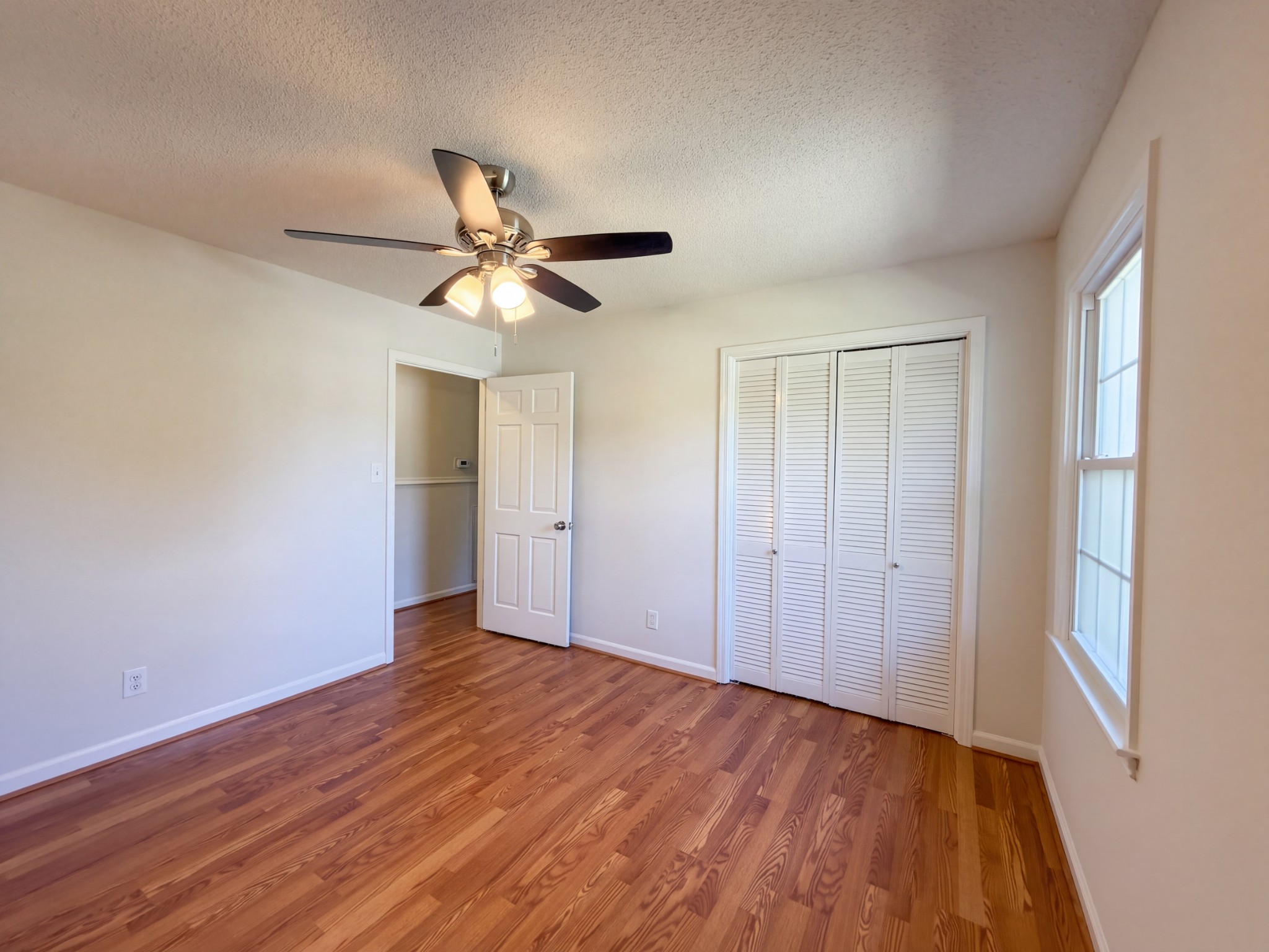 1005 Roseview Dr Property Photo 10