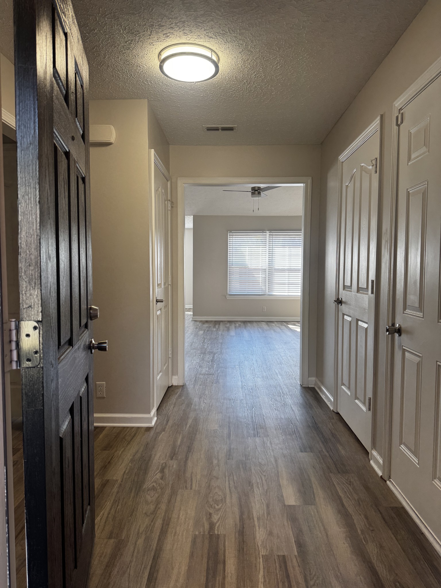 2027 Tabasco Way Property Photo 5