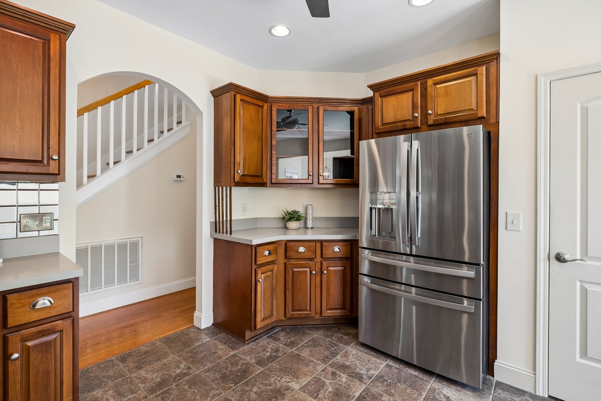 2216 Twin Peaks Ct Property Photo 13