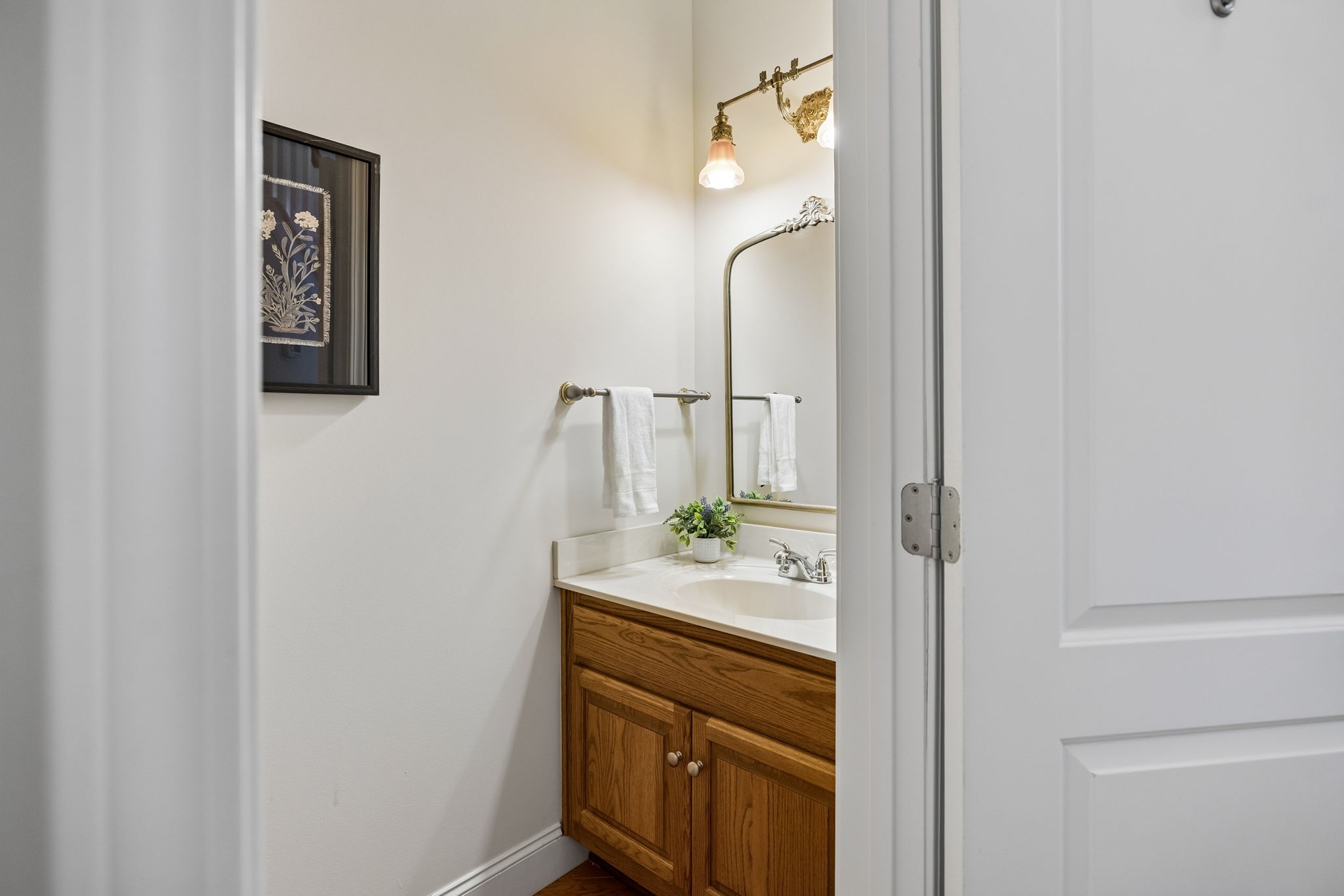 2216 Twin Peaks Ct Property Photo 15