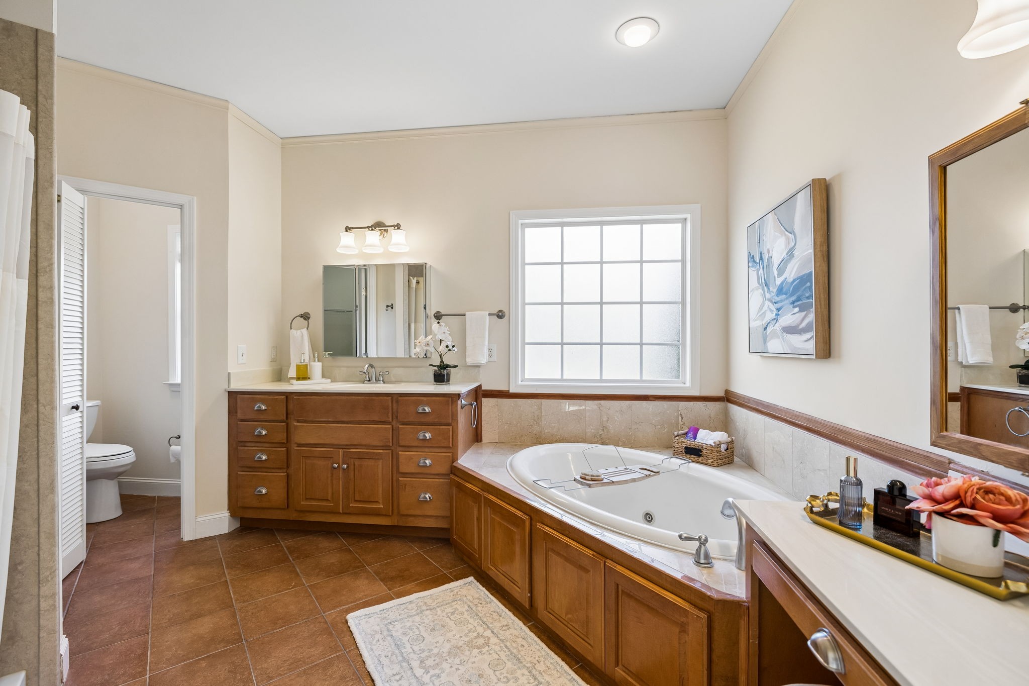 2216 Twin Peaks Ct Property Photo 18